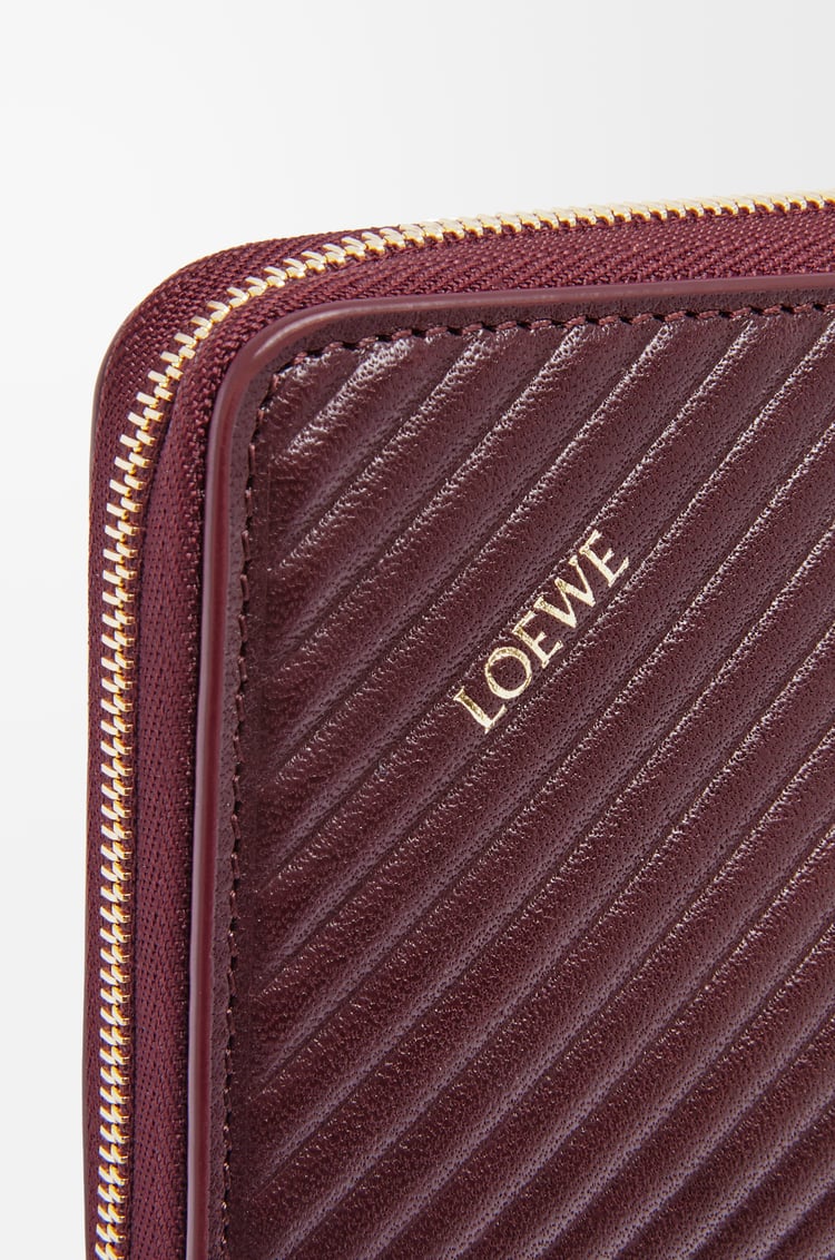 LOEWE Knot zip around wallet in shiny nappa calfskin Dark Burgundy
