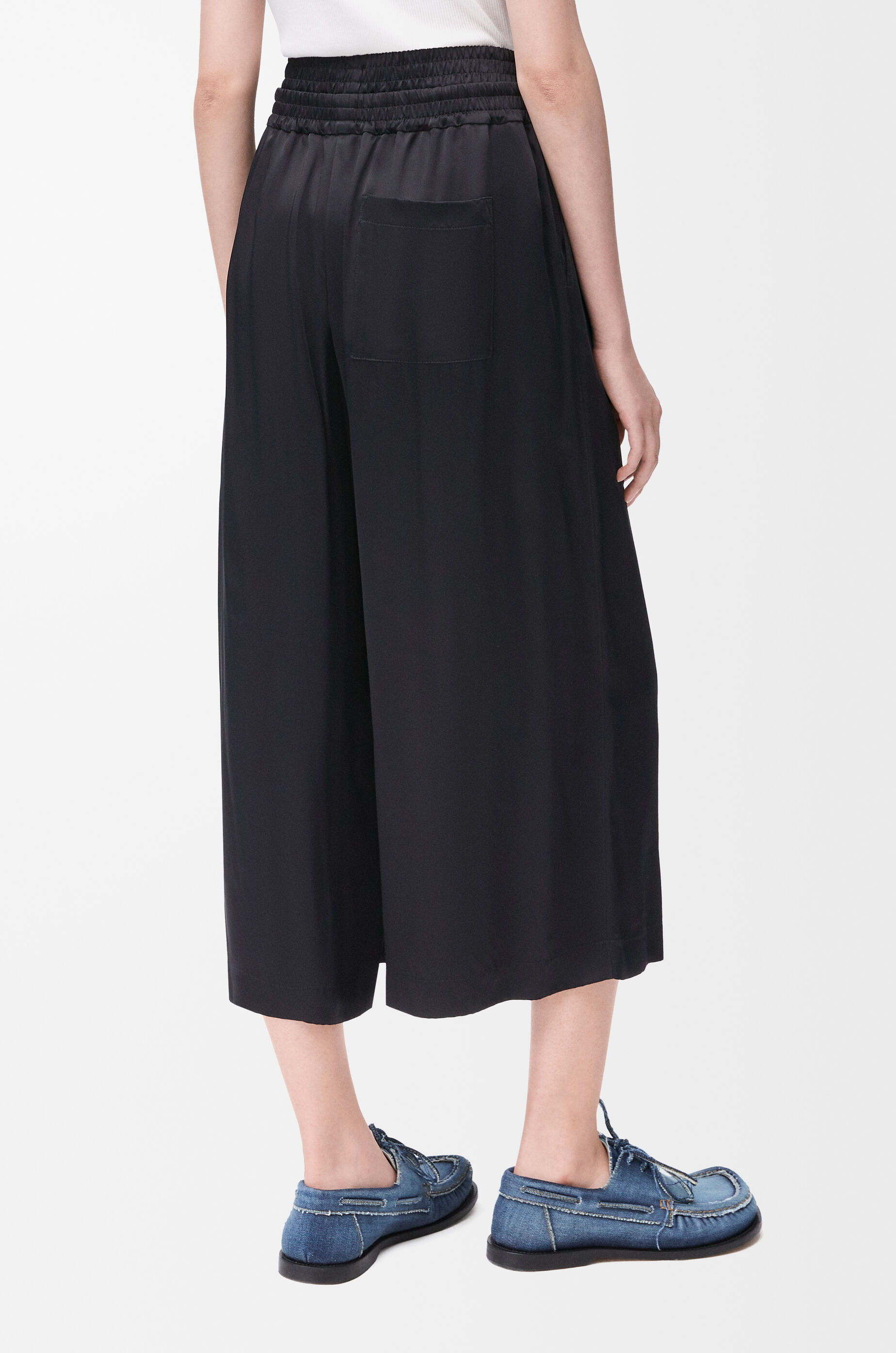 行列のできるレビュー商品、集めました。高評価アイテム Cropped trousers in viscose Black - LOEWE パンツ