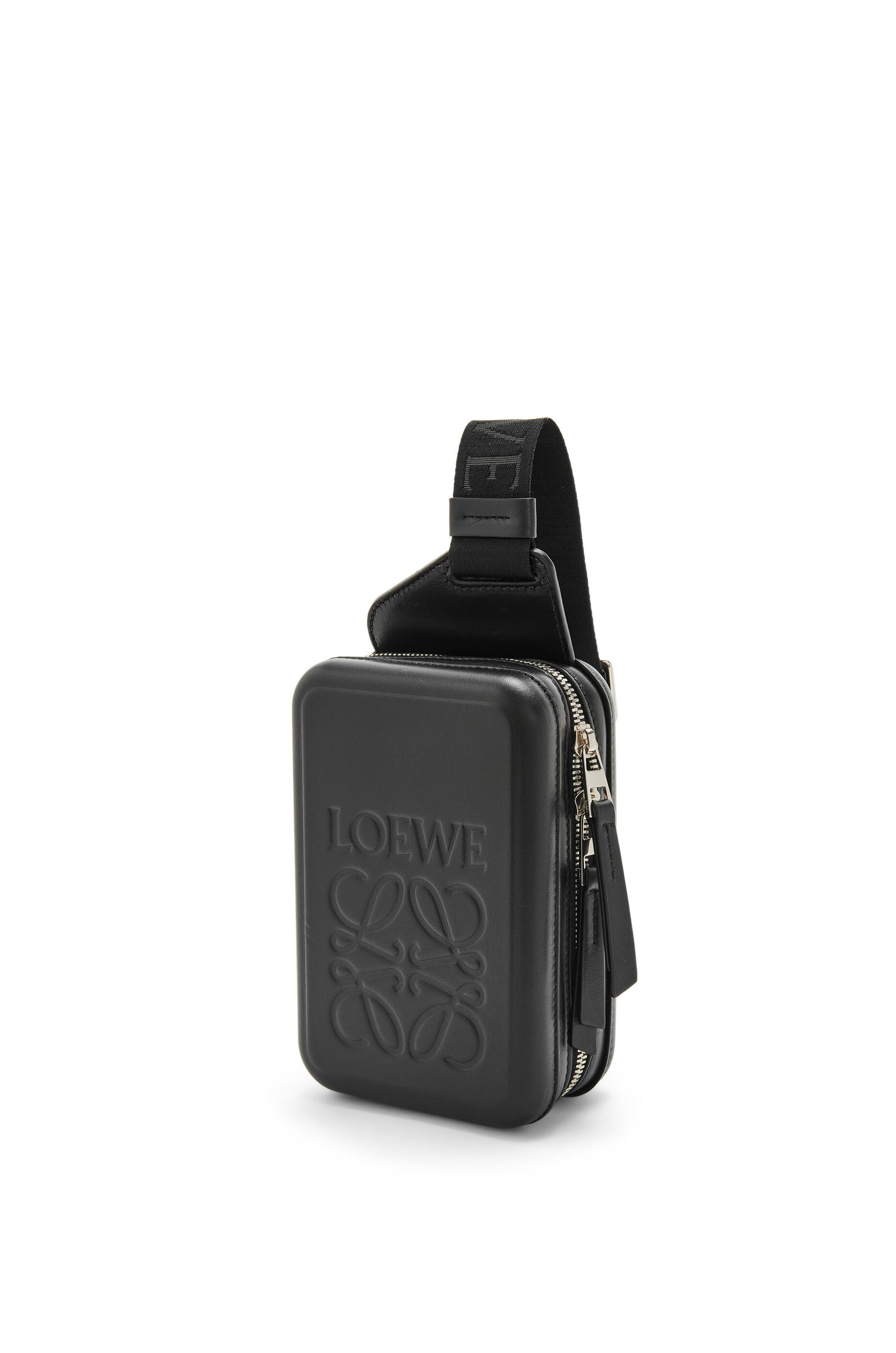 23ss LOEWE モールデッド スリング ダイヤモンドラバー＆カーフ バッグ