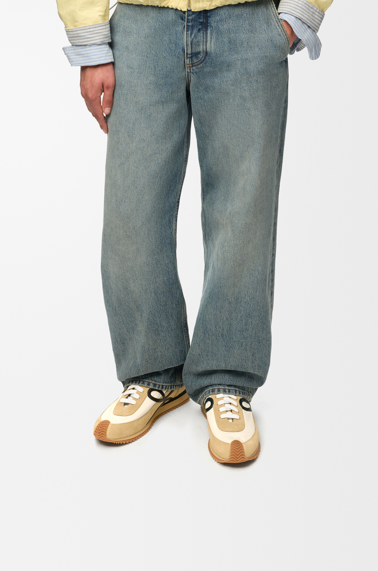 LOEWE Zapatilla Flow Runner 2.0 en nailon y ante Dorado/Negro