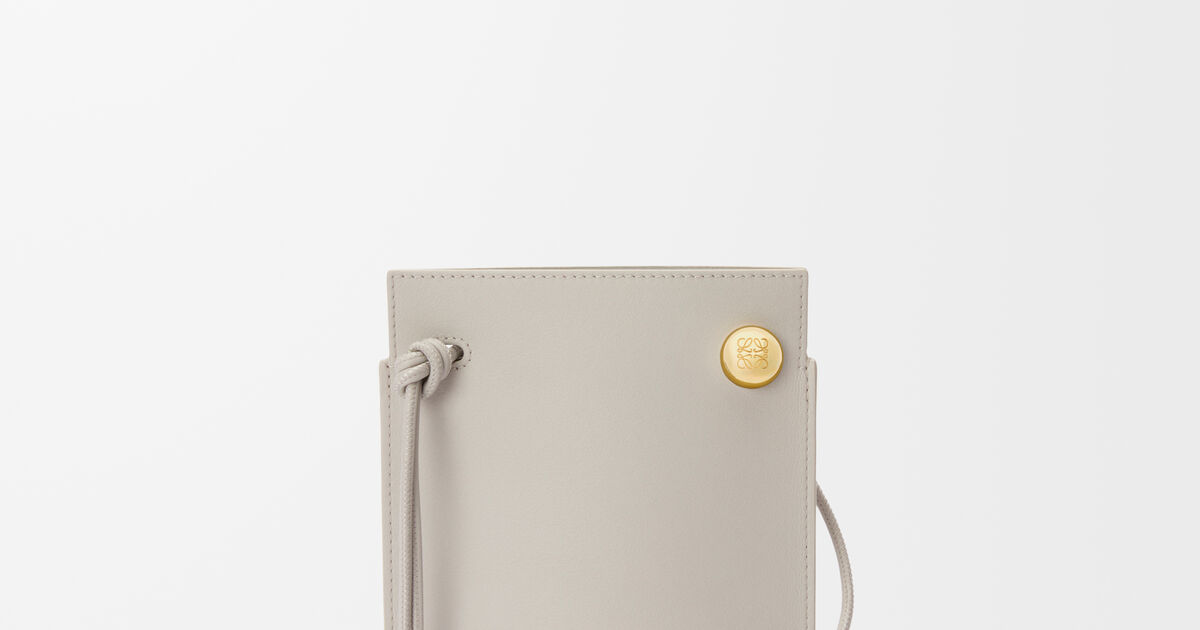 ペブル ダイス ポケット（クラシックカーフ） グレー - LOEWE