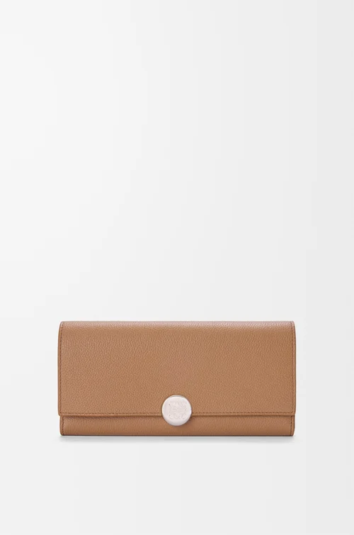 LOEWE 페블 컨티넨탈 지갑 - 미니 그레인 카프스킨 모카