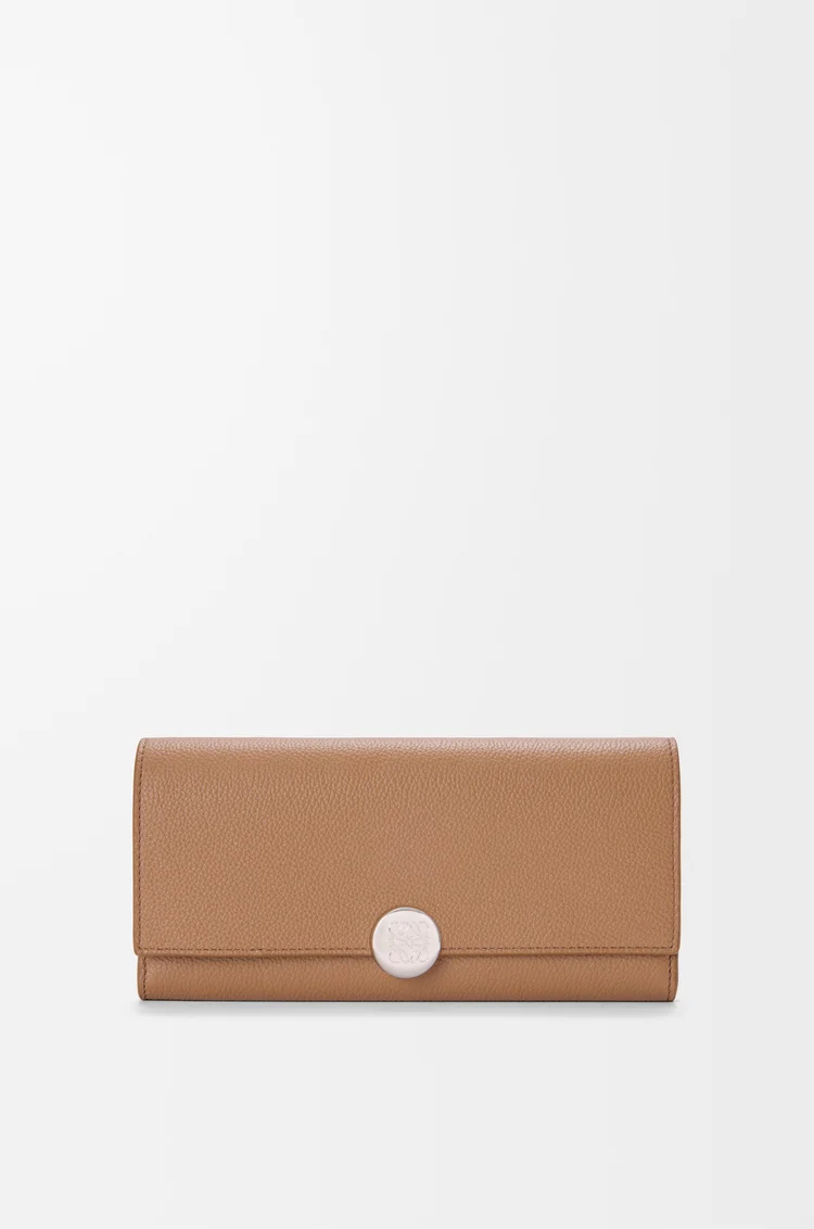 LOEWE 페블 컨티넨탈 지갑 - 미니 그레인 카프스킨 모카