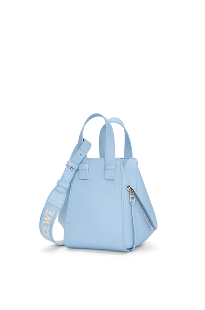 LOEWE Compact Hammock bag in satin calfskin 灰藍色