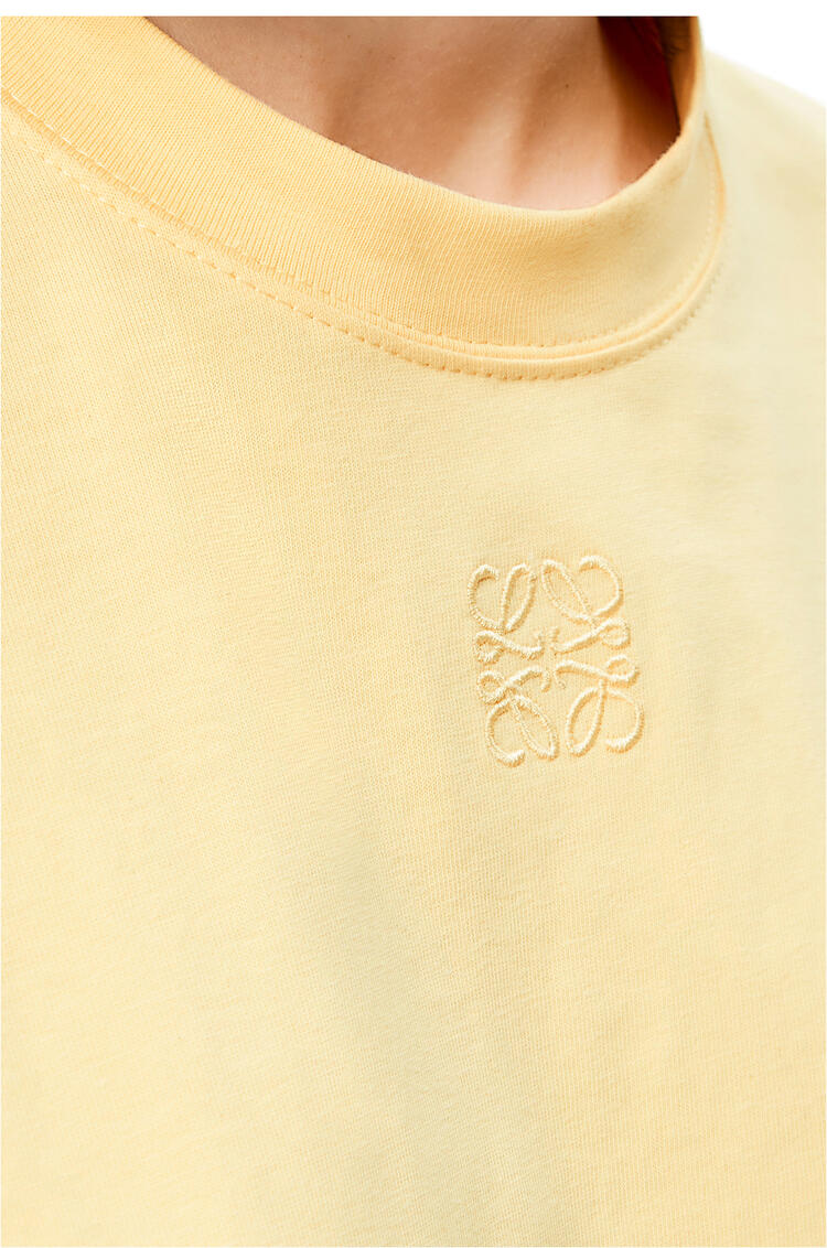 LOEWE Cropped Anagram T-shirt in cotton Light Yellow pdp_rd