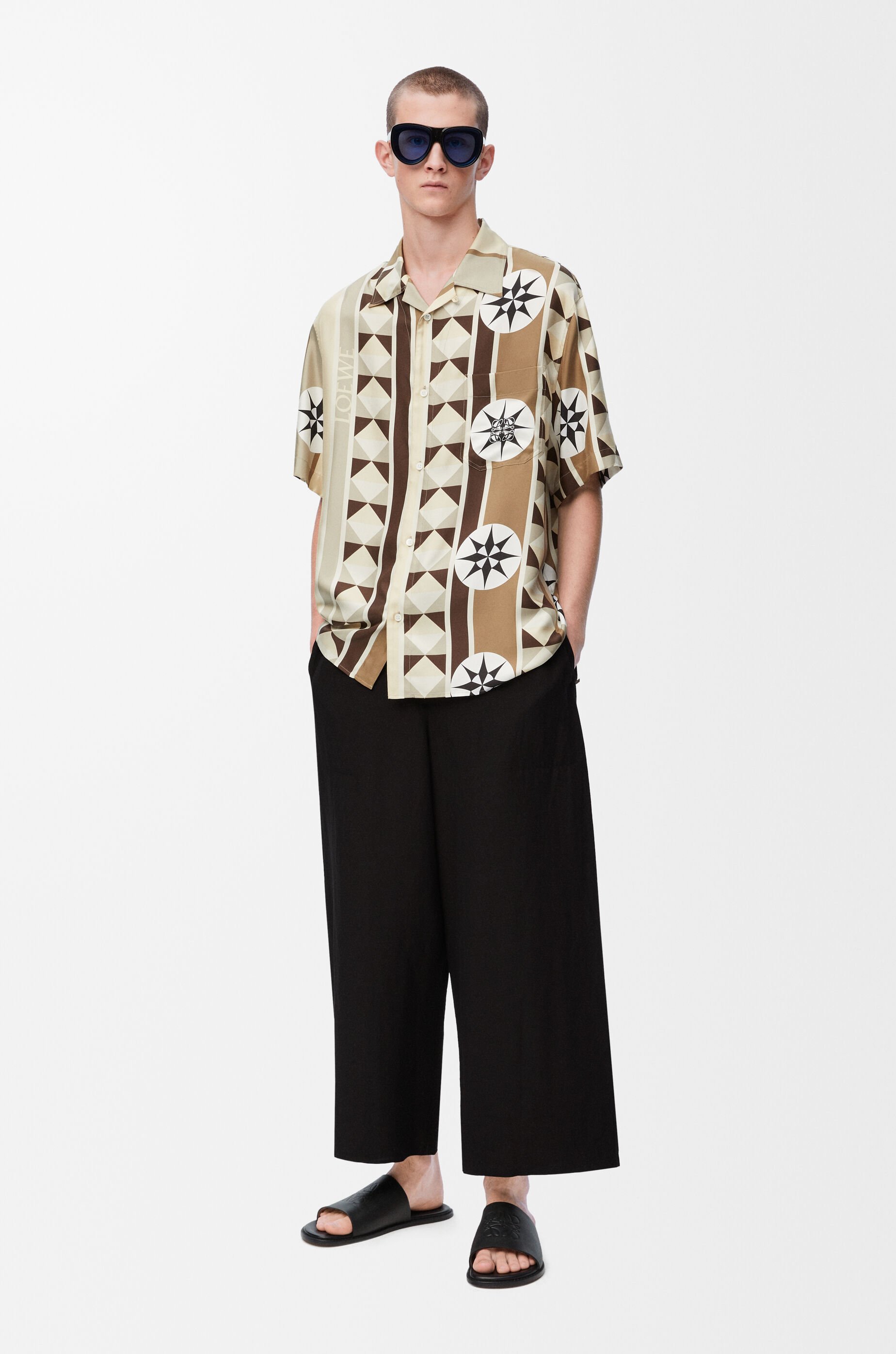 Cropped trousers in viscose and linen Black - LOEWE