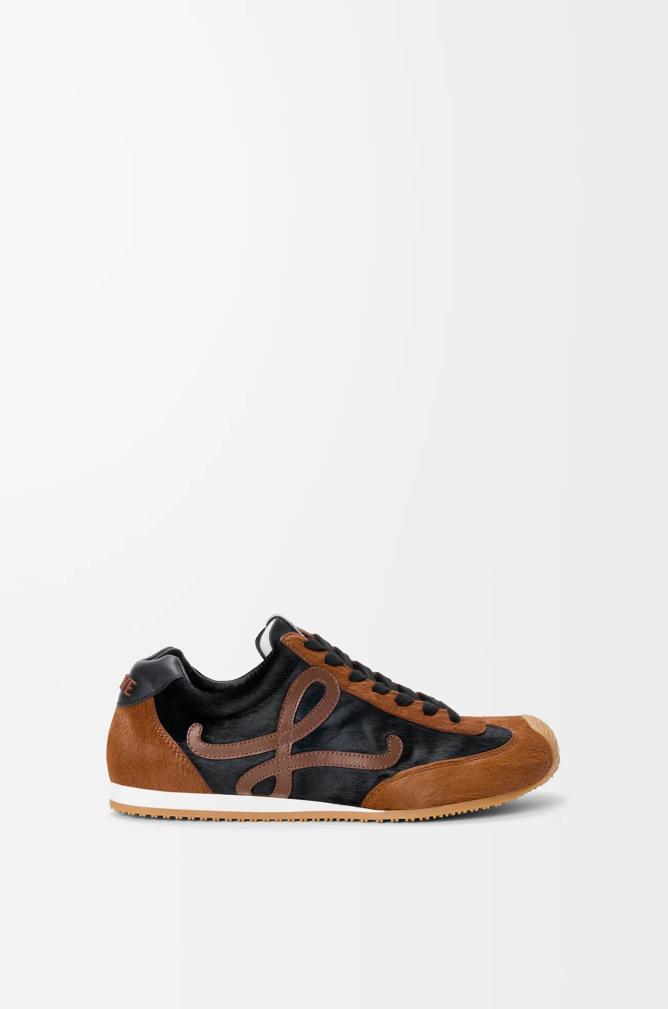LOEWE Ballet Runner 2.0 in hairy calfskin Black/Squirrel
