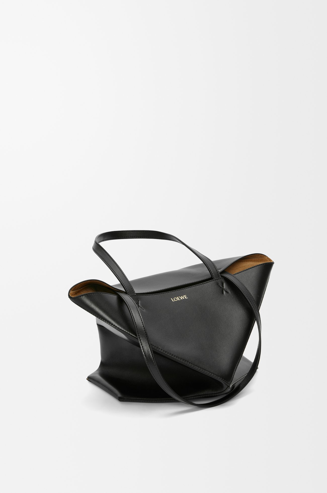 LOEWE Bolso Puzzle Fold tote mediano en piel de ternera Negro plp_rd