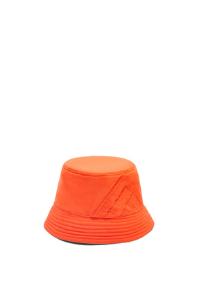 LOEWE Sombrero Anagram de pescador reversible en jacquard y nailon Negro/Naranja