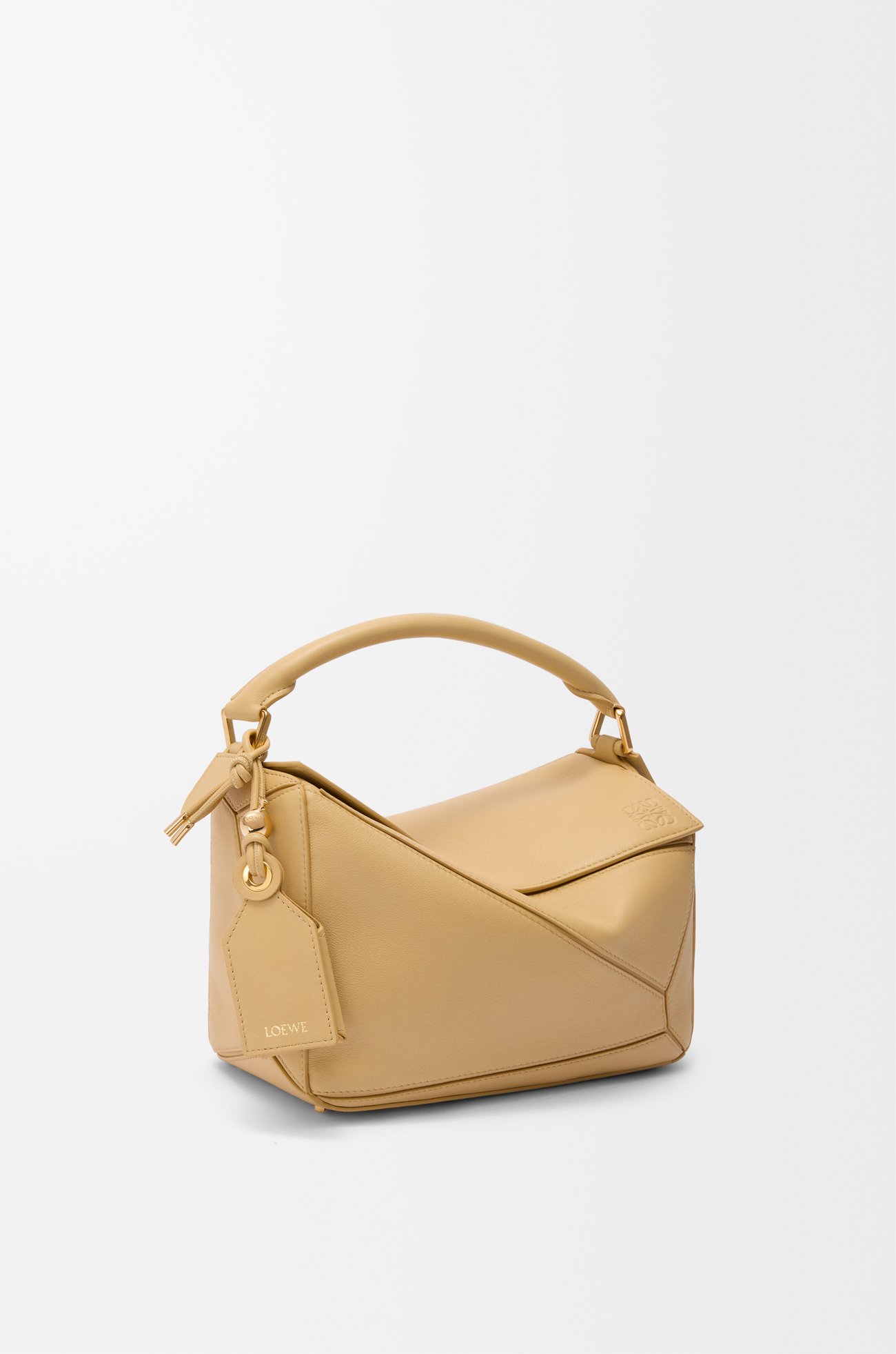 LOEWE Bolso Featherlight Puzzle pequeño en piel napa de cordero Mantequilla Oscuro plp_rd