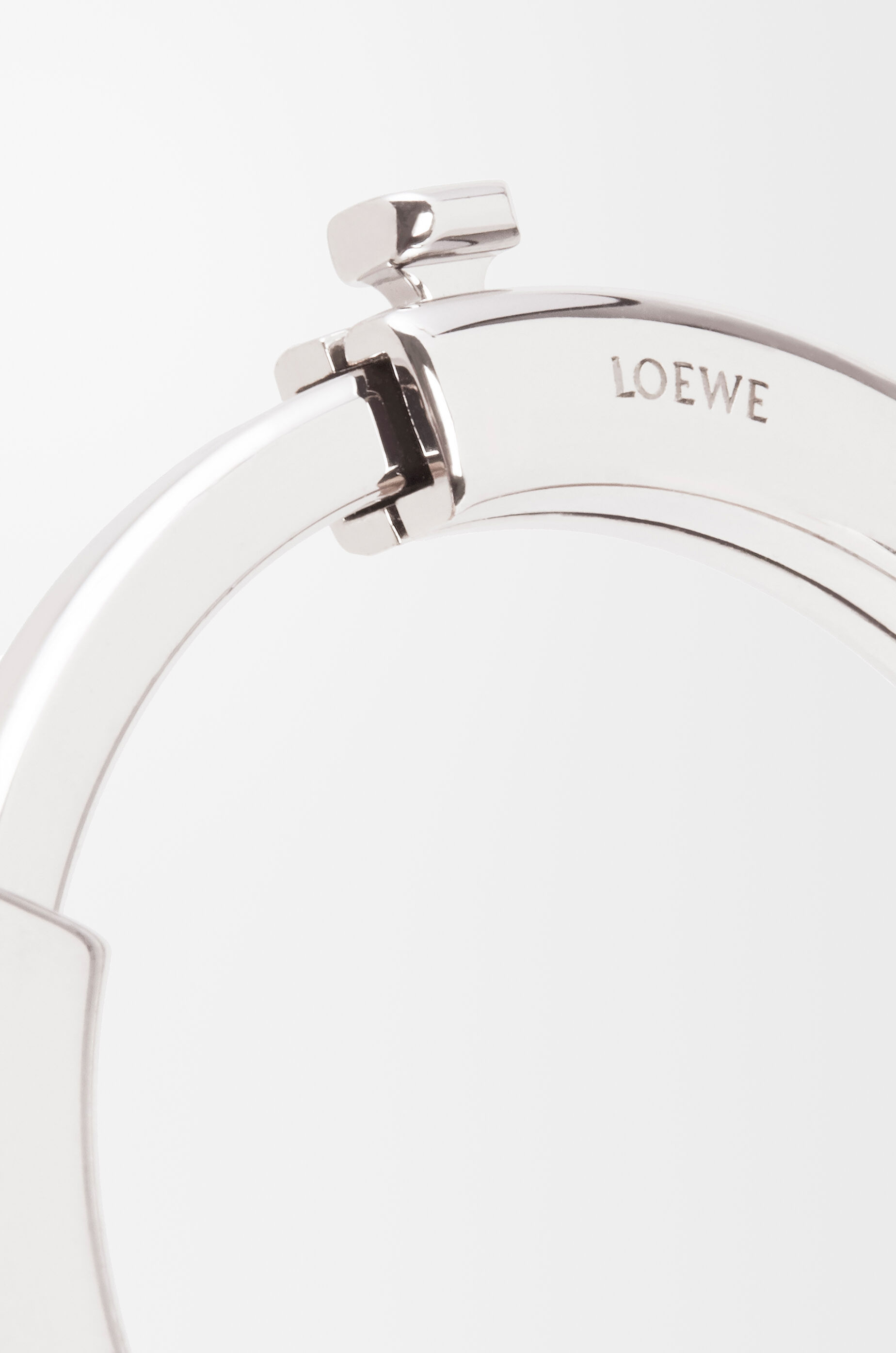 LOEWE〉ストラップ メタリックリング (メタル) (LOEWE