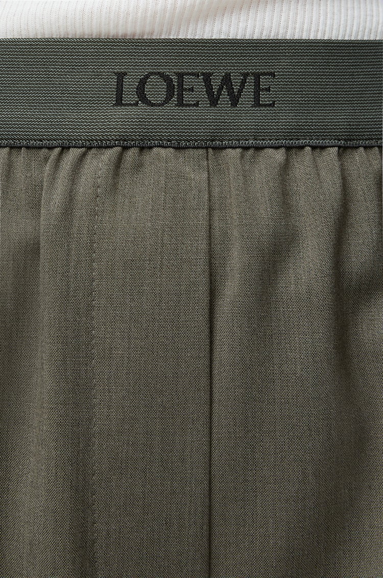 LOEWE トラウザーズ（ウール） カーキグリーン