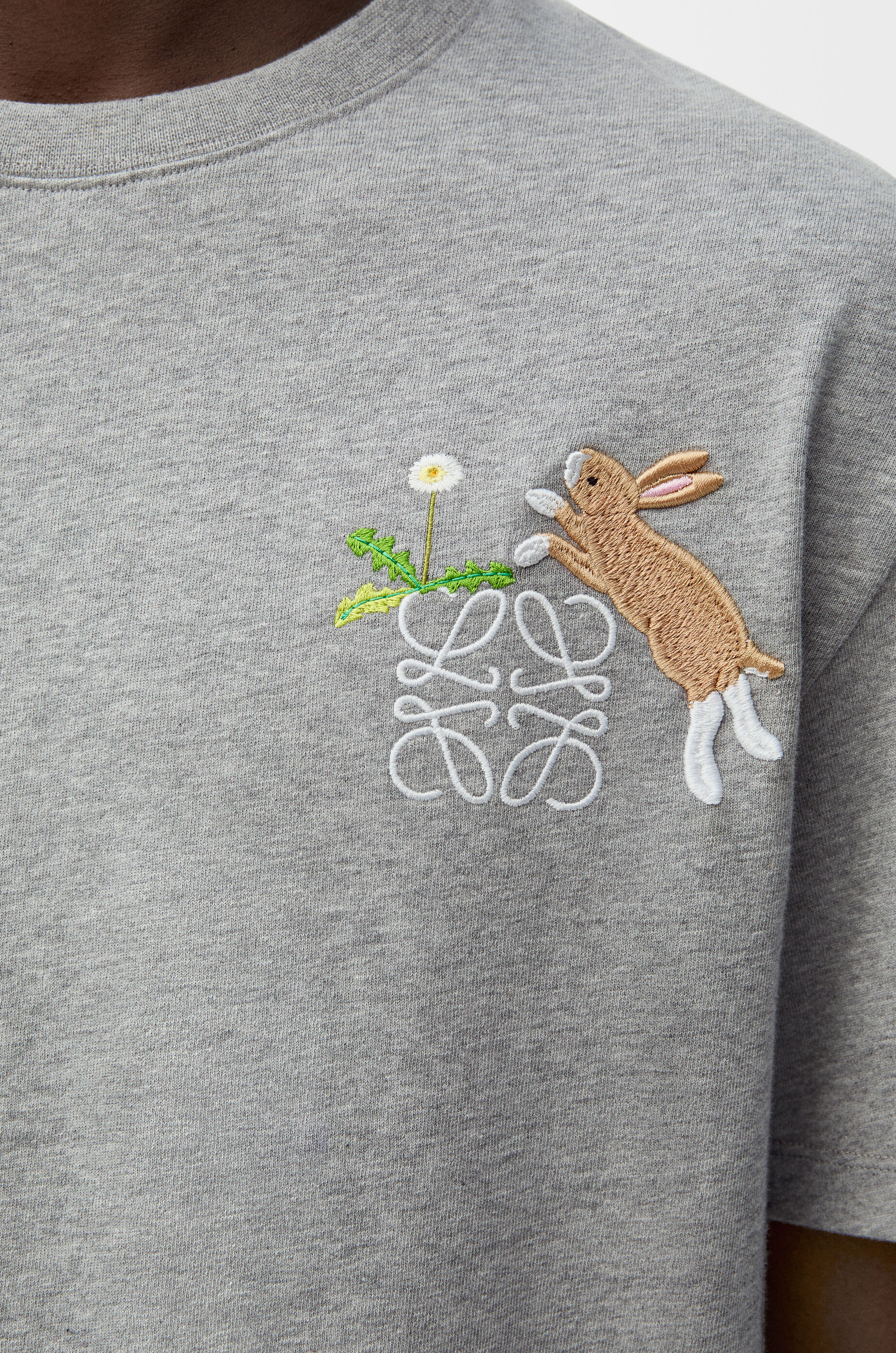 リラックスフィット Tシャツ（コットン） グレー - LOEWE