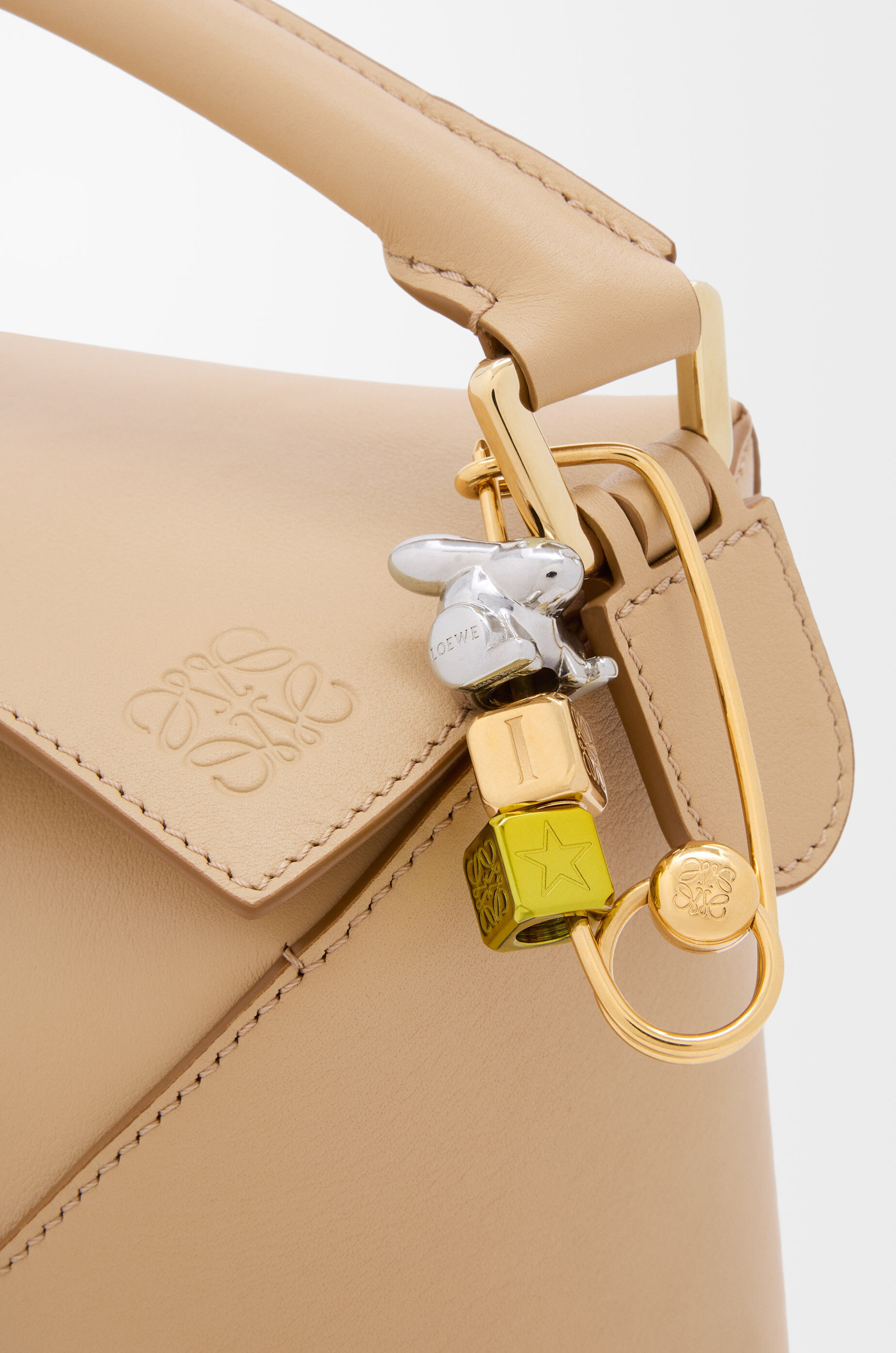 LOEWE Small dice Gold