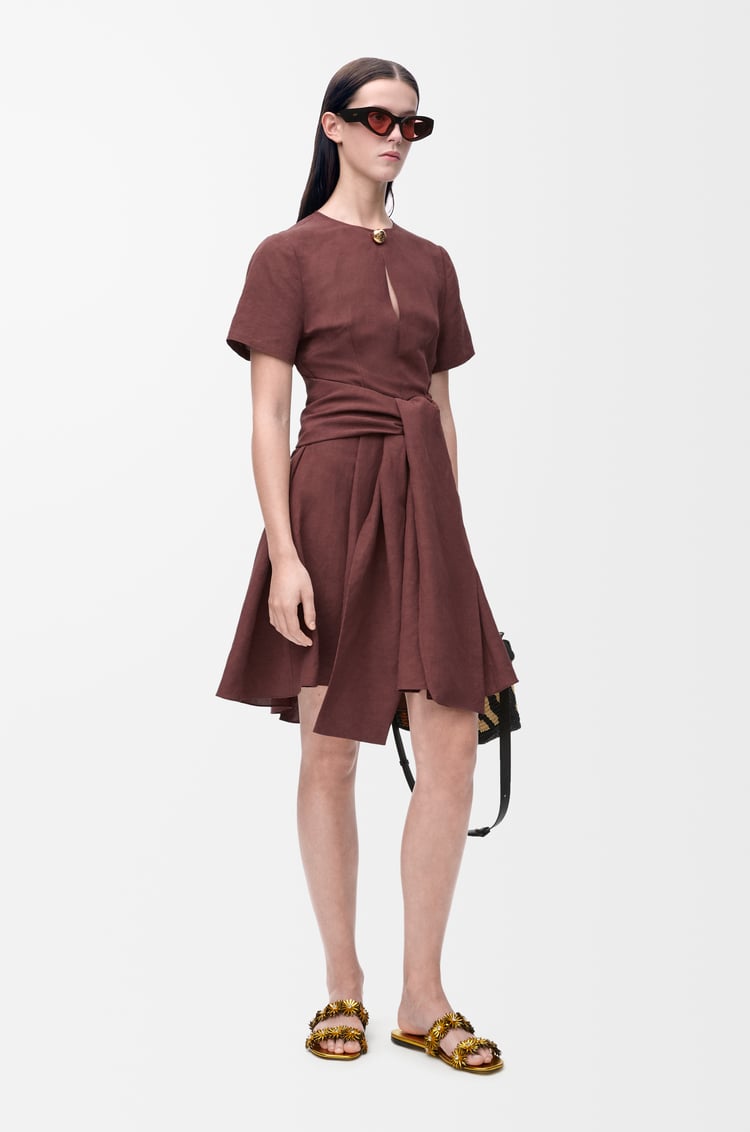 LOEWE Vestido Pebble en viscosa y lino Café