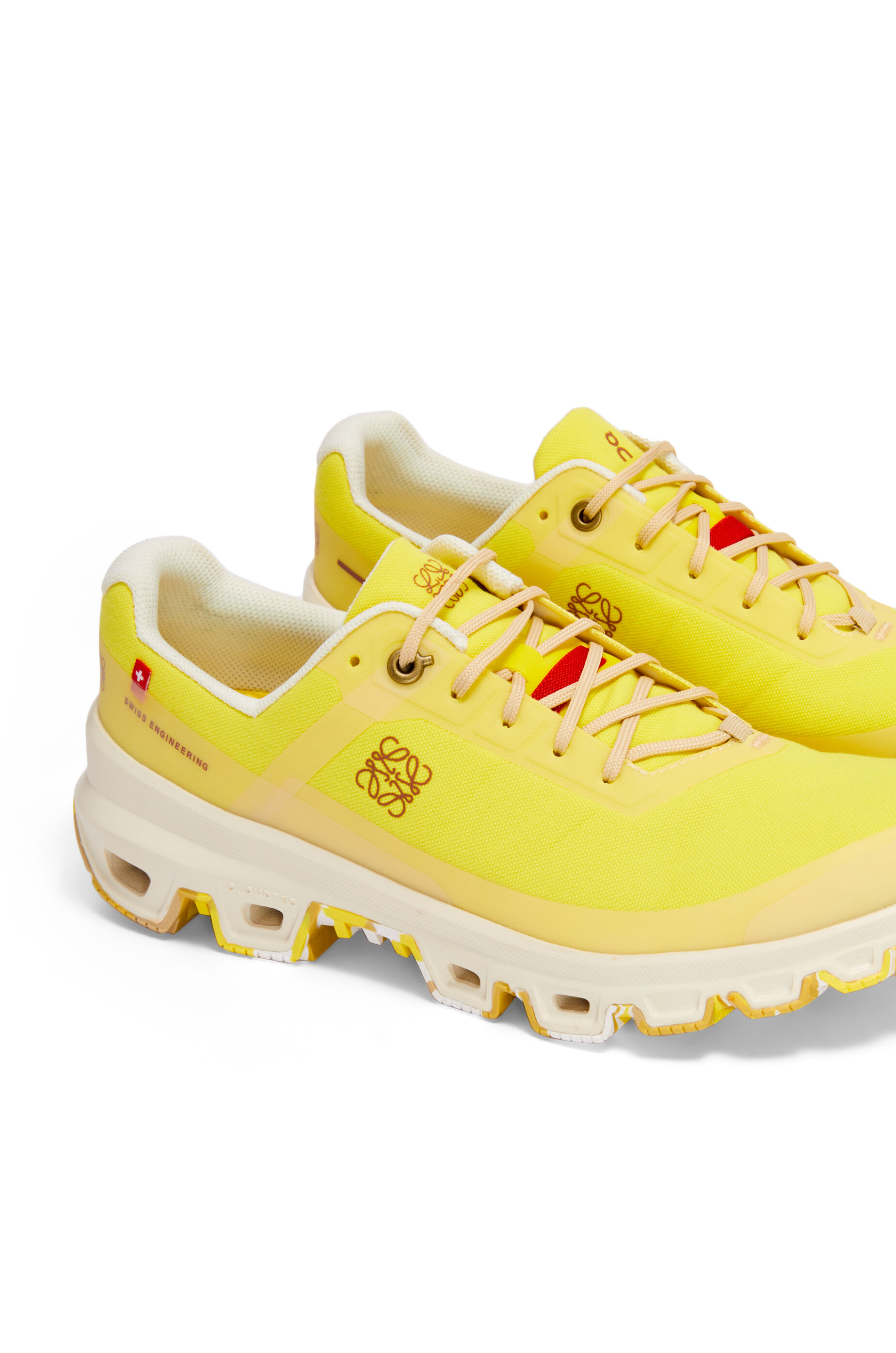 Cloudventure running shoe in nylon Yellow LOEWE