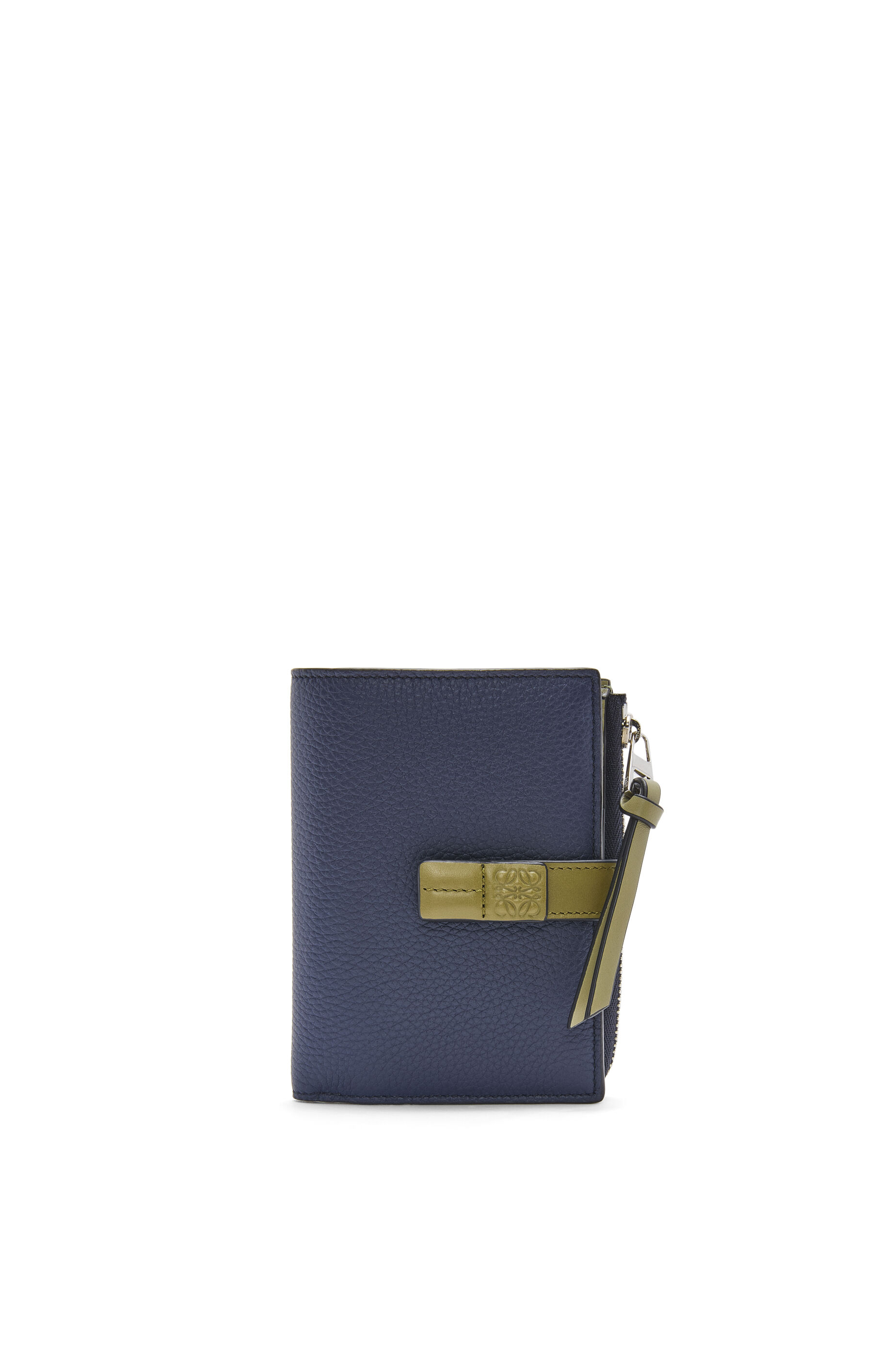 Loewe compact wallet top