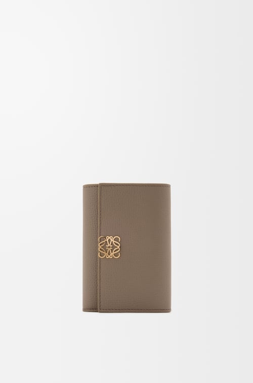 LOEWE Anagram small vertical wallet in pebble grained calfskin Taupe