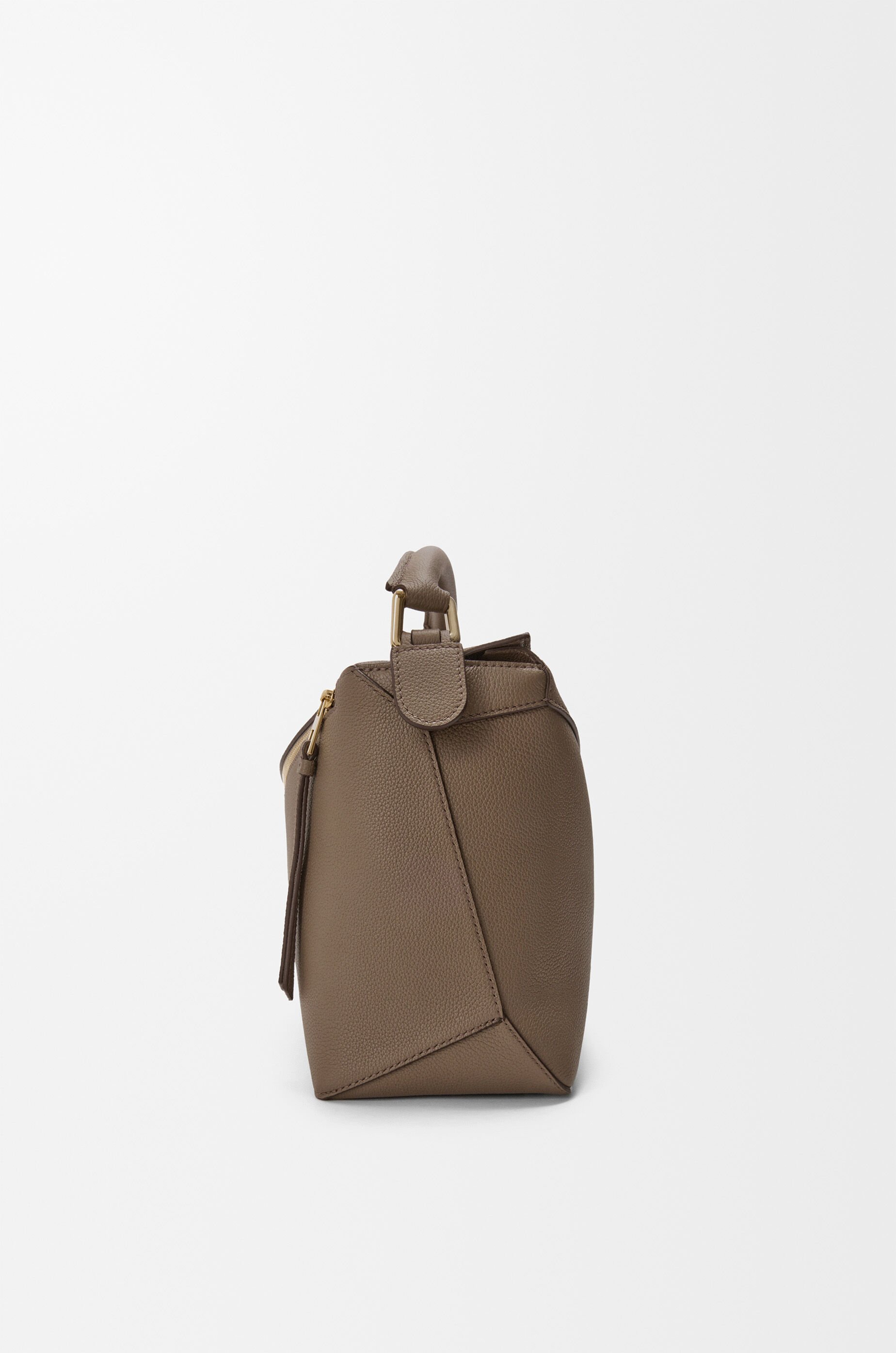 LOEWE パズルエッジ バッグ ミディアム（ソフトグレインカーフ） パズルエッジ バッグ ミディアム（ソフトグレインカーフ