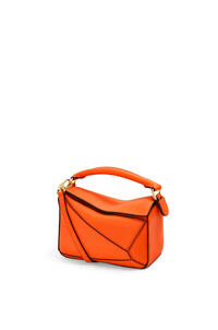 LOEWE Mini Puzzle bag in classic calfskin Orange pdp_rd
