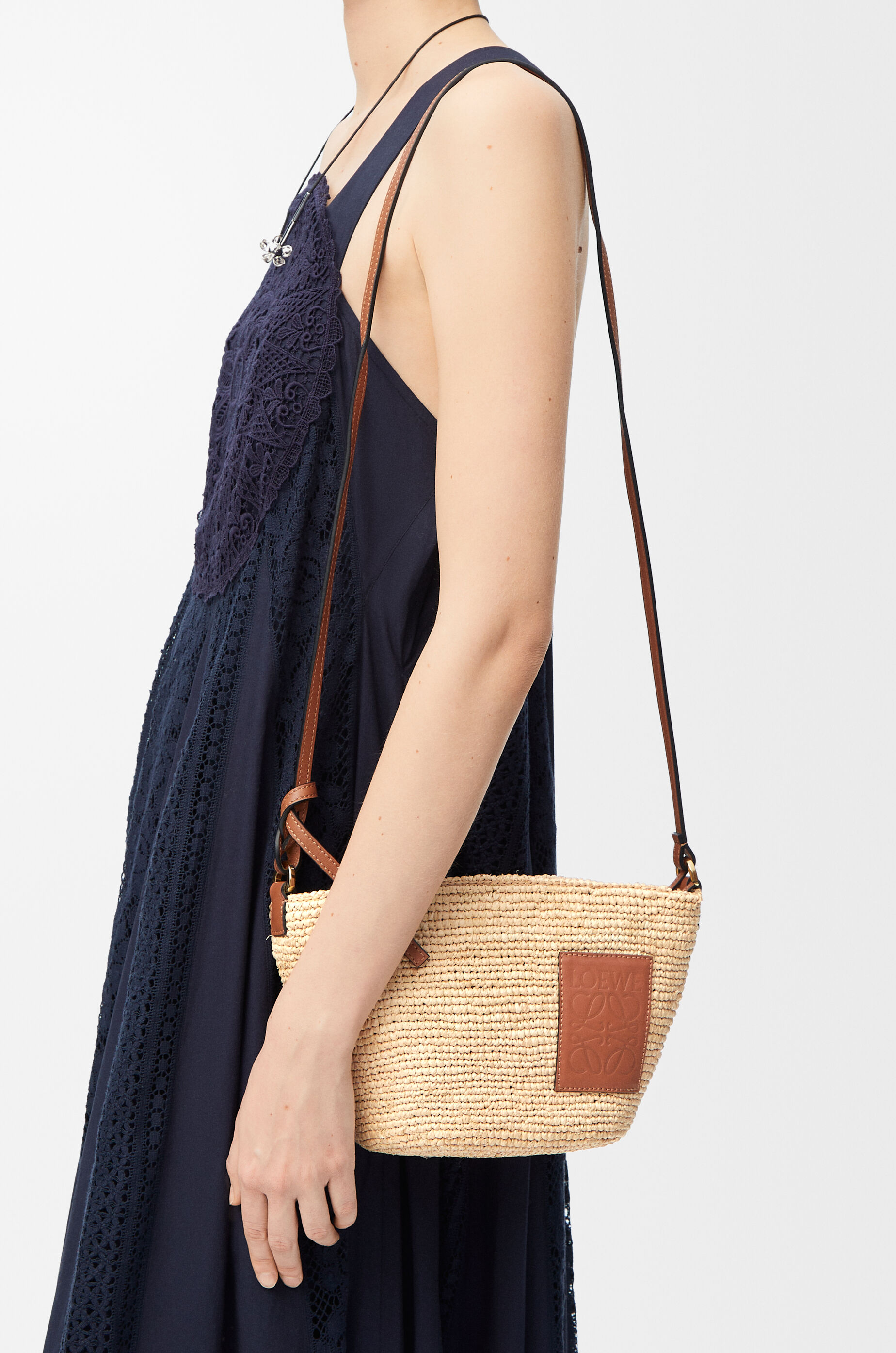 LOEWE】ロエベ スリットバッグ ミニ ラフィア&カーフ (LOEWE