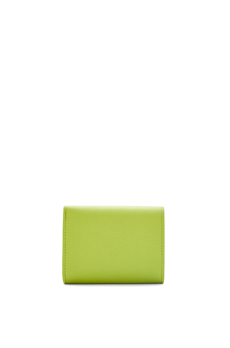 LOEWE Anagram trifold wallet in pebble grained calfskin Green Leaf