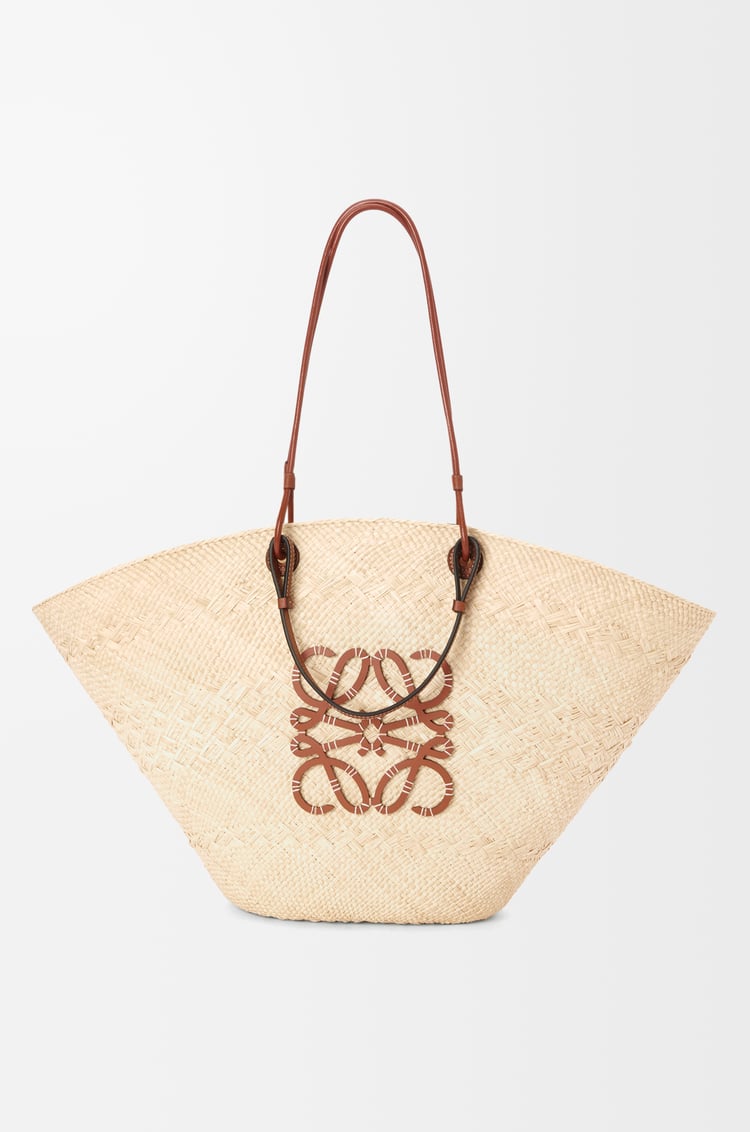 LOEWE Bolso capazo Anagram grande en palma de iraca y piel de ternera Natural/Bronceado