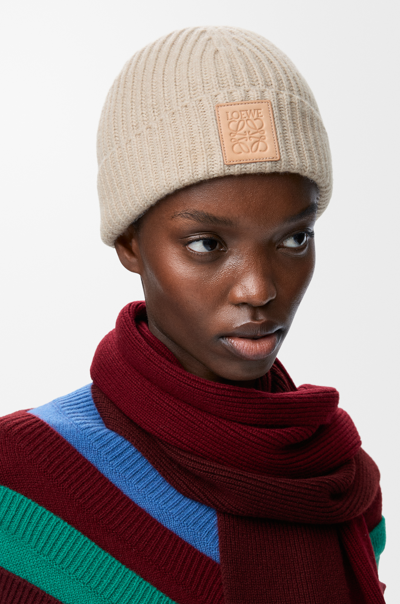 LOEWE Beanie in cashmere Light Beige