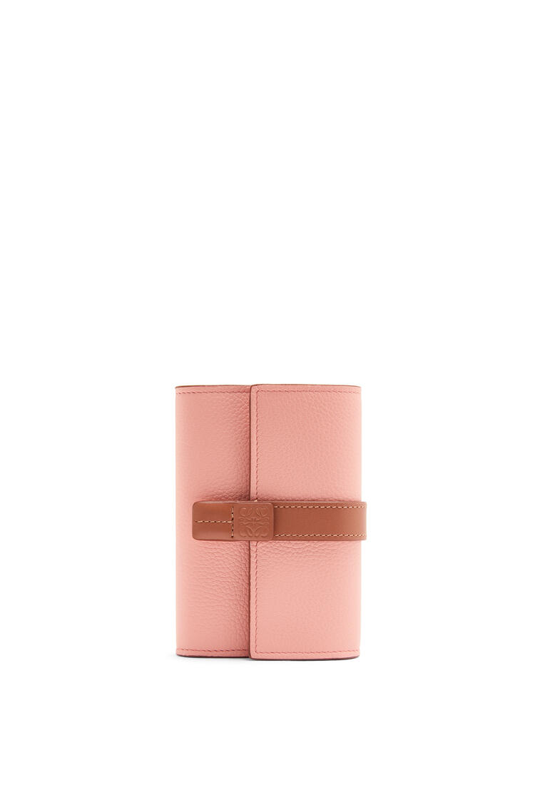 LOEWE Small vertical wallet in soft grained calfskin Blossom/Tan