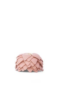 LOEWE Small flower charm in calfskin and brass Cotton Candy 