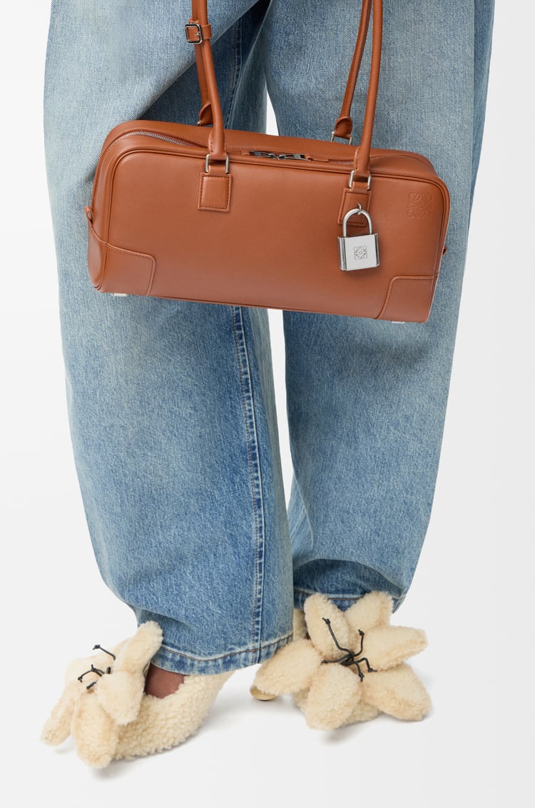 LOEWE 亮面牛皮革 Amazona 31 Cropped 手袋 松鼠棕