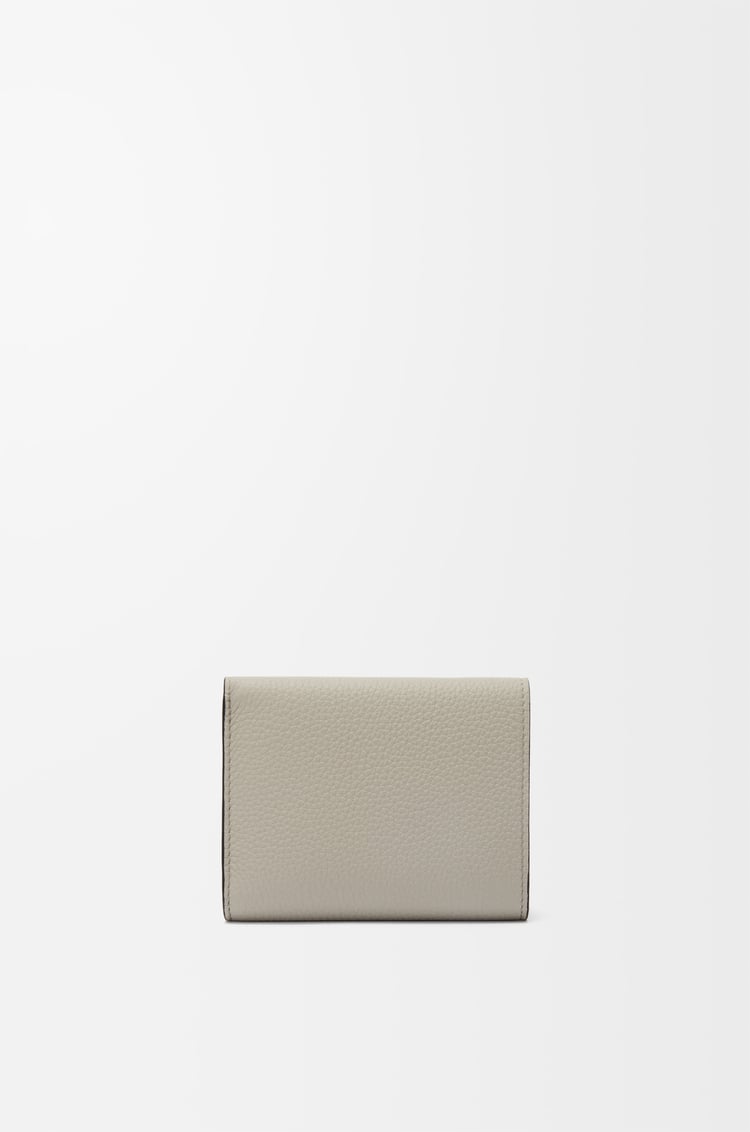 LOEWE Cartera con tres pliegues en piel de ternera Gris Valva/Eucalipto