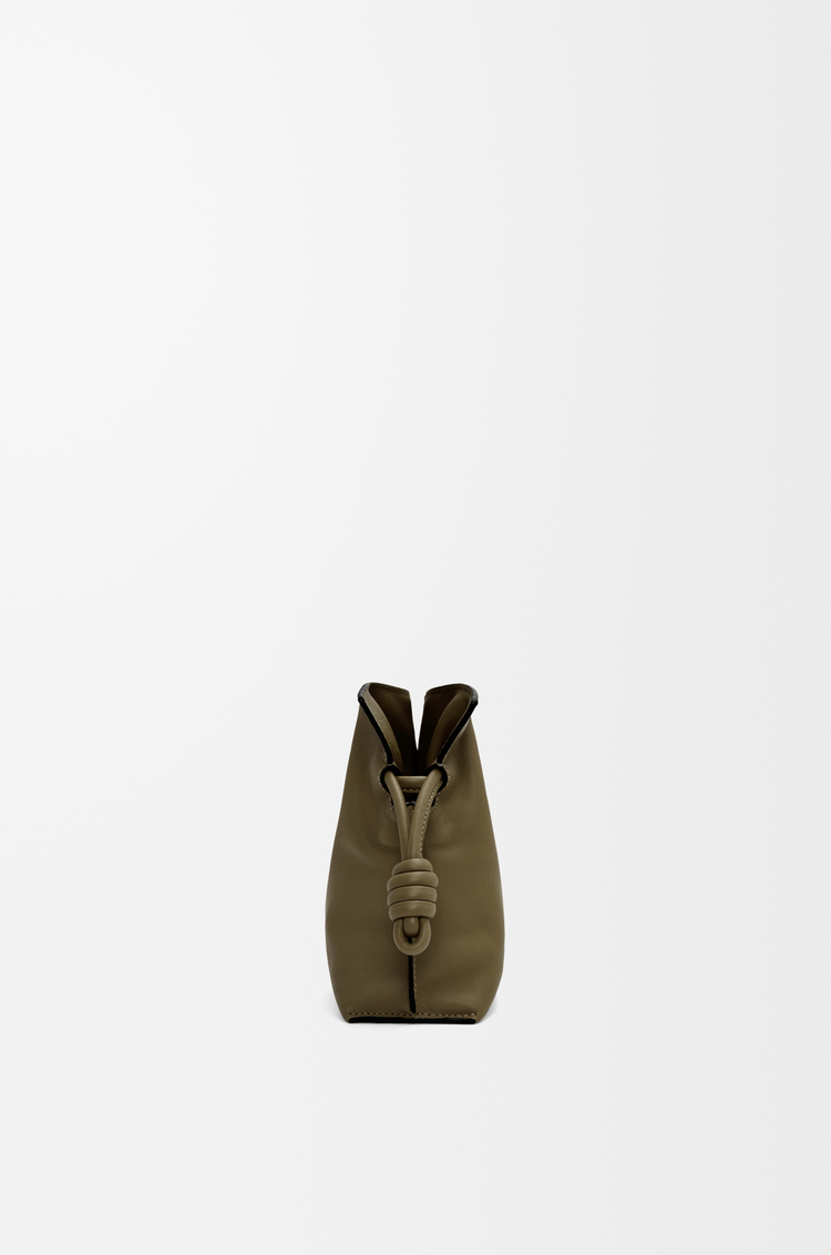 LOEWE Mini Flamenco Clutch en cuir de veau nappa Vert Kaki Foncé