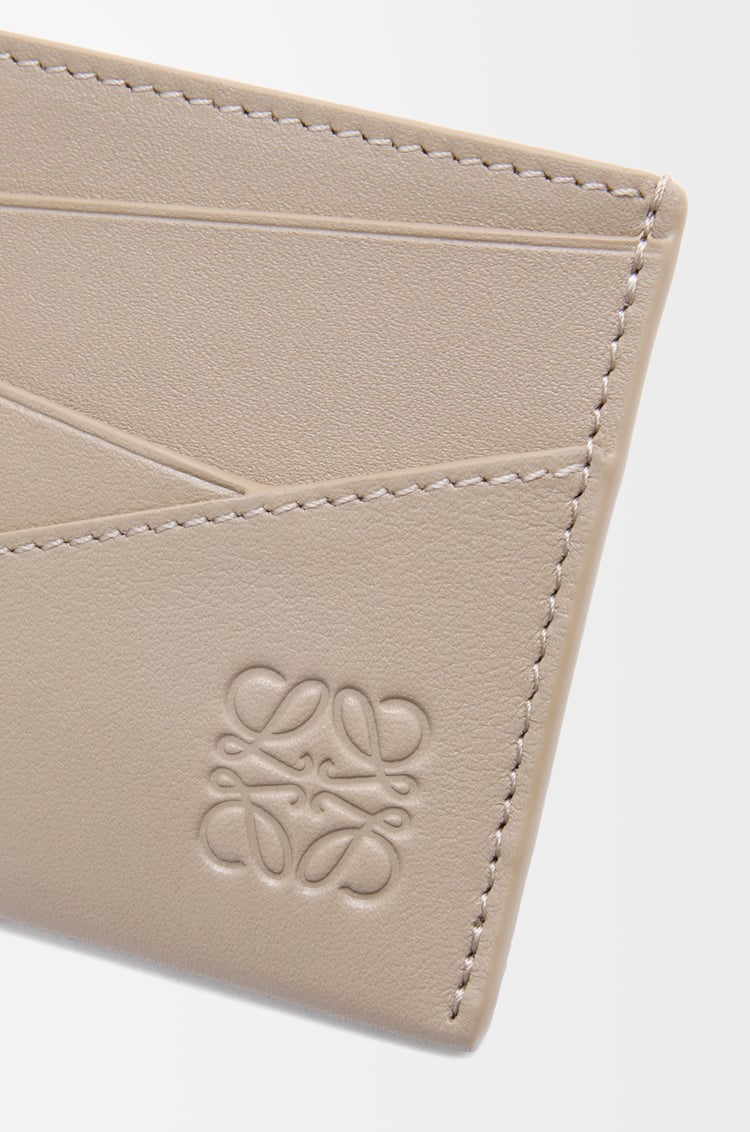 LOEWE 经典牛皮革 Puzzle 扁平卡包 麻灰色