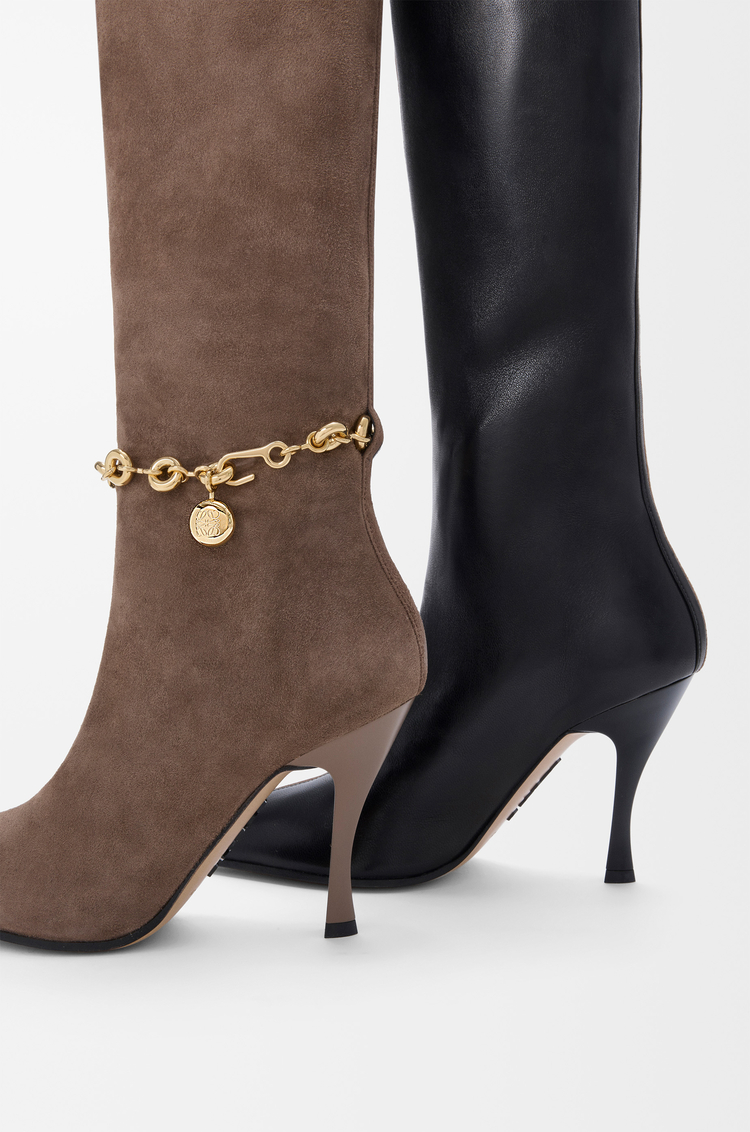 LOEWE Bota New Comic en piel de cordero elástica y ante Negro/Tabaco