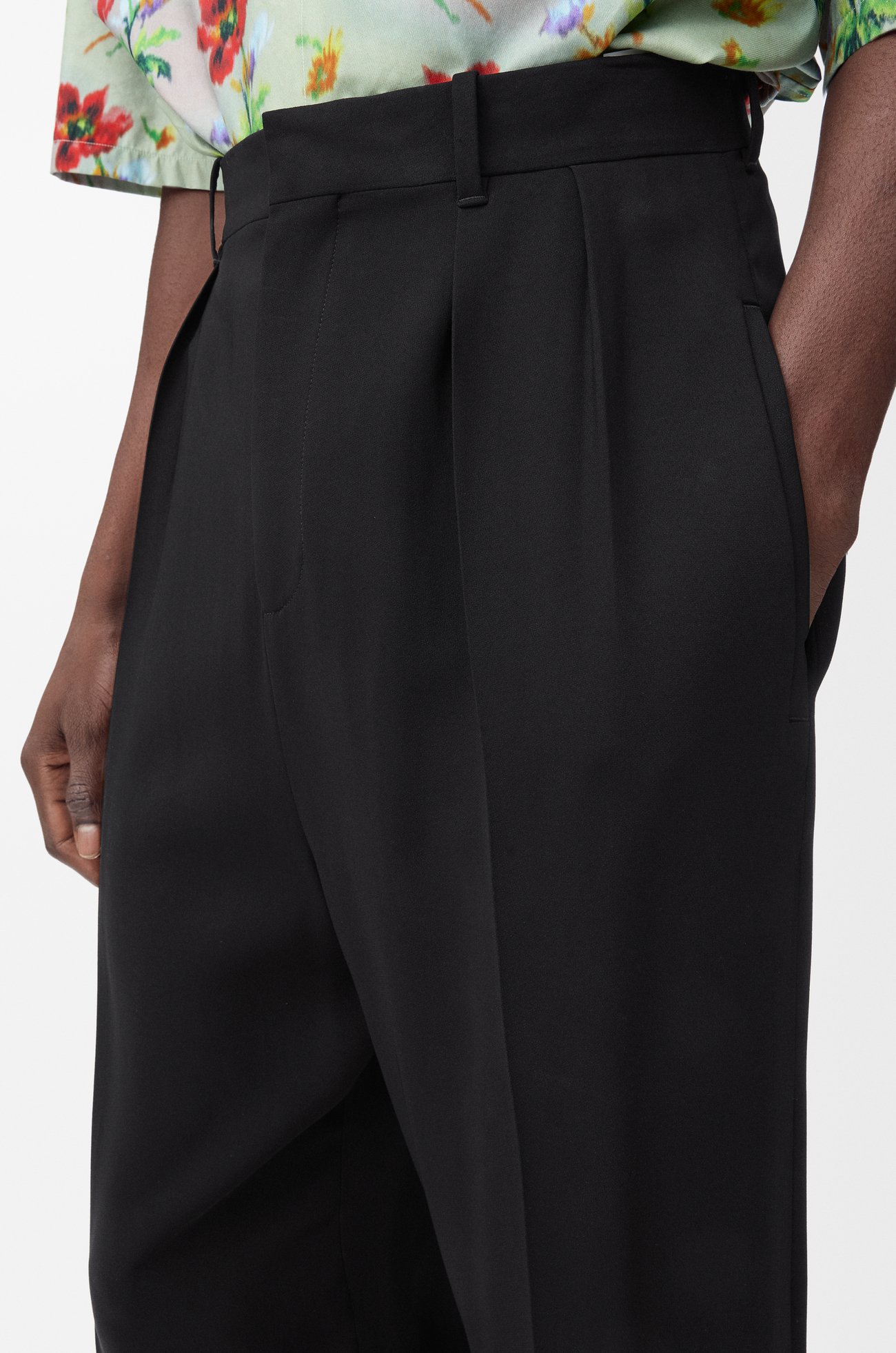 LOEWE Trousers in viscose blend Black