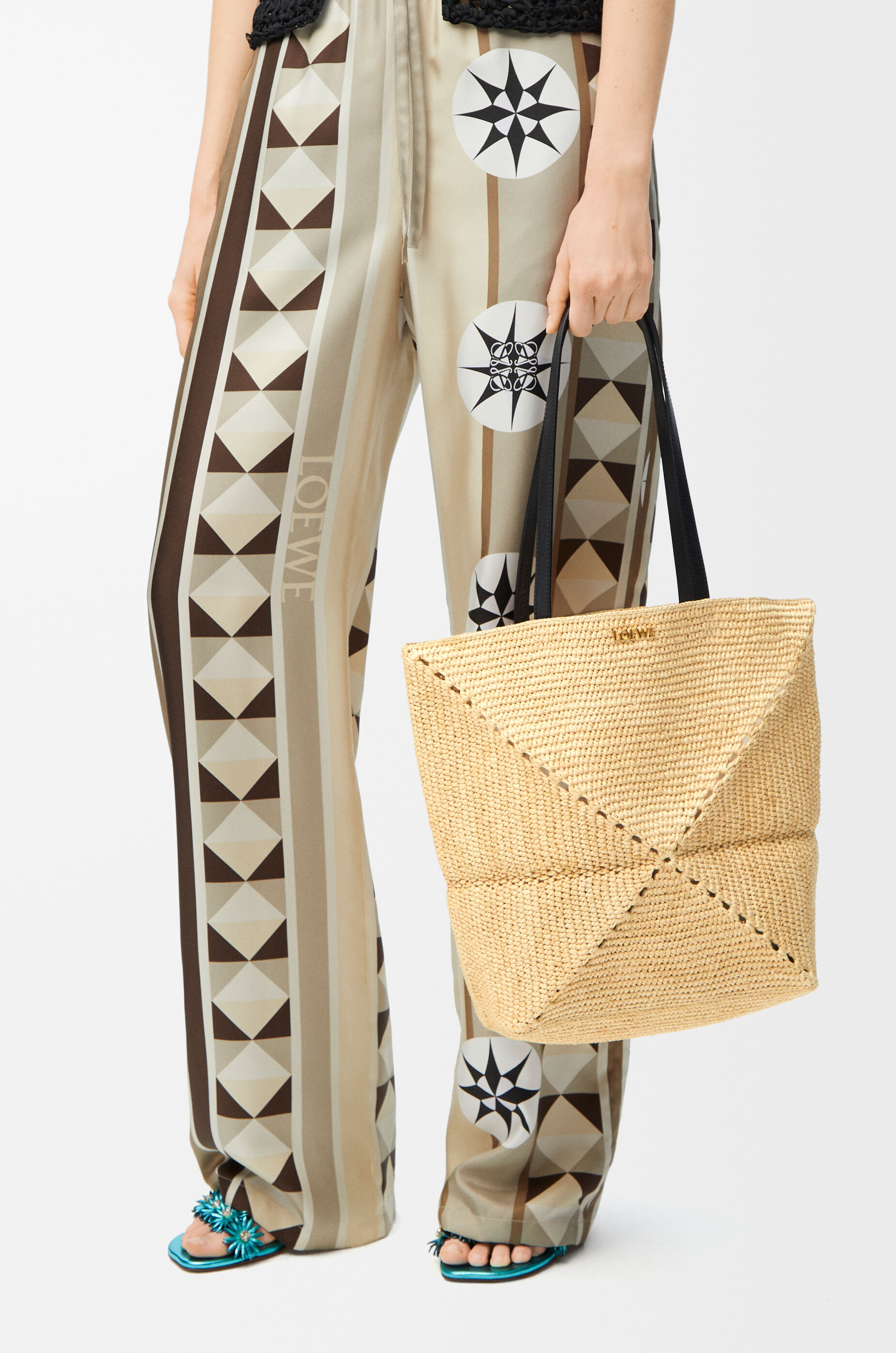 LOEWE Puzzle Fold Tote in raffia Natural