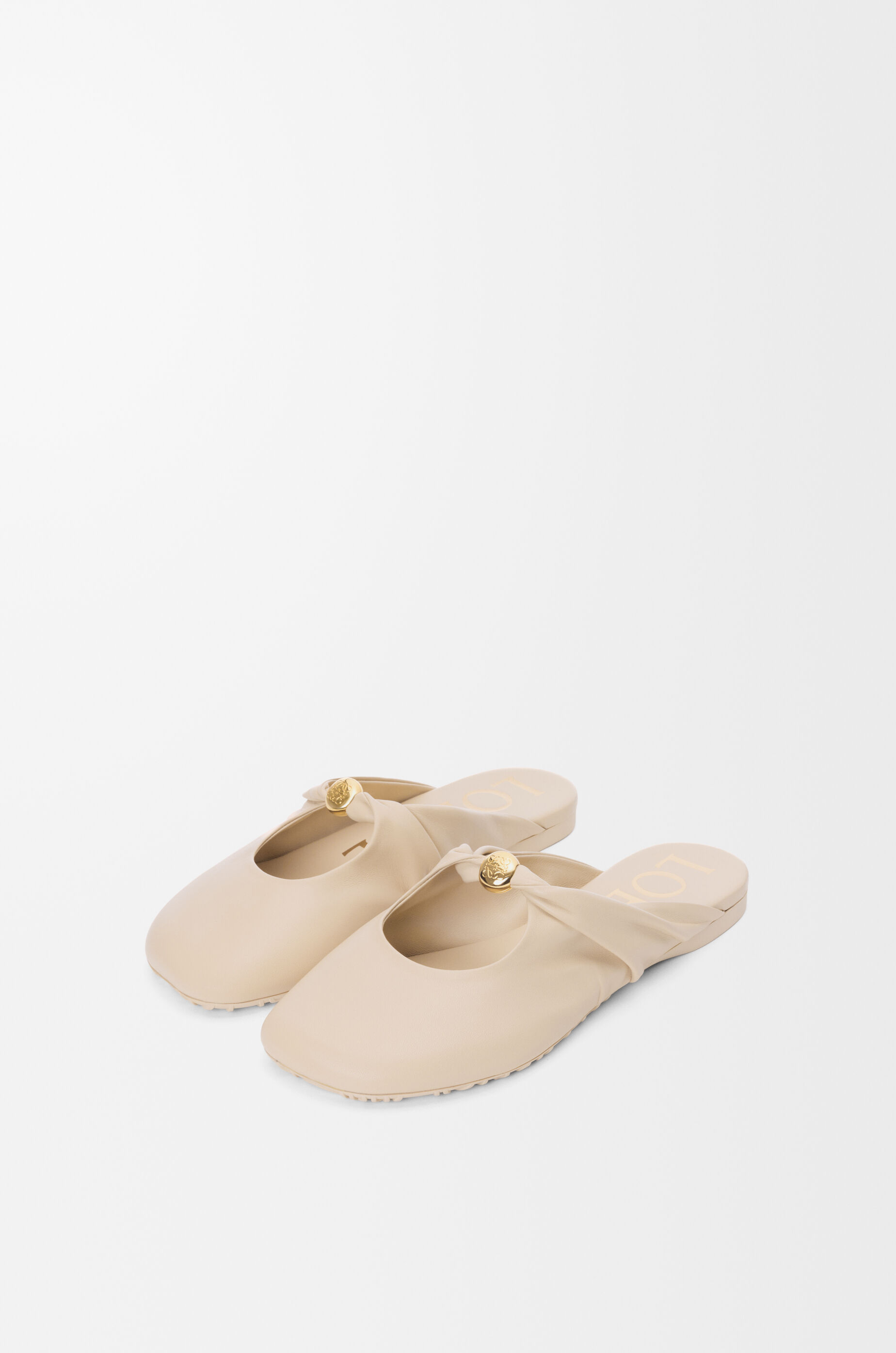 箱無しLOEWE フラットシューズ Pebble Soft mule in nappa lambskin Brown - LOEWE APAC official website