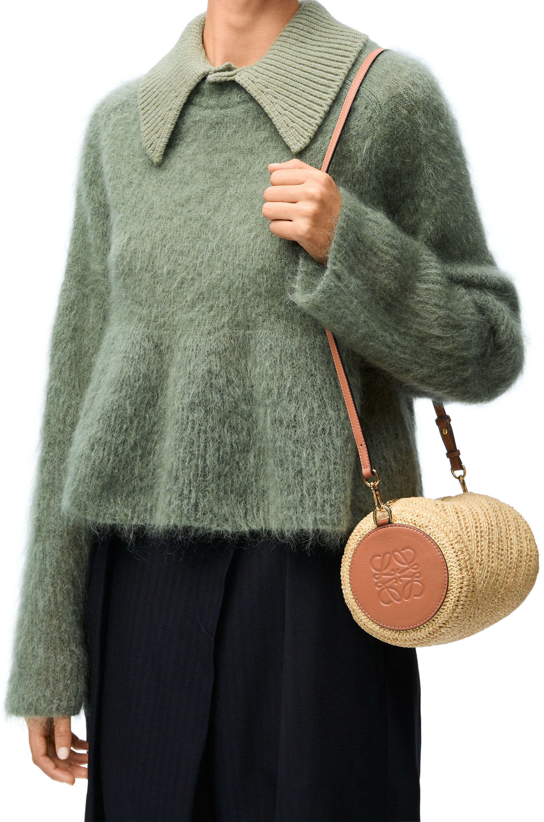 Bracelet Pouch in raffia and calfskin