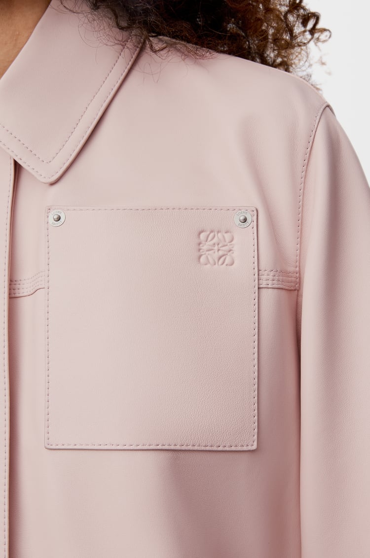 LOEWE Veste utilitaire en cuir d'agneau nappa Rose Clair