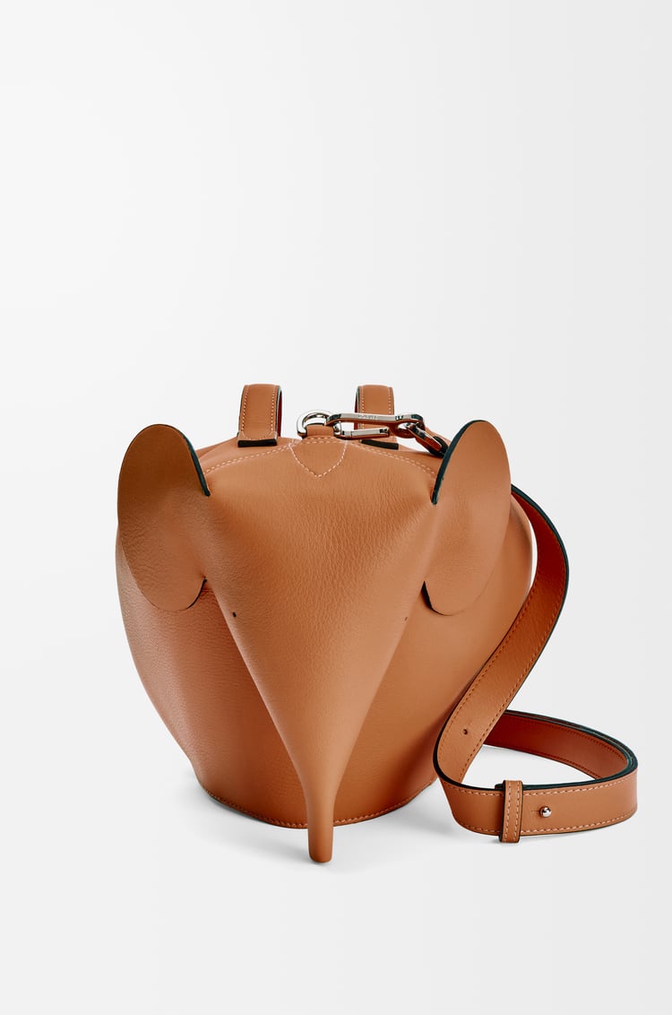 LOEWE 大型經典小牛皮小象包 棕褐色