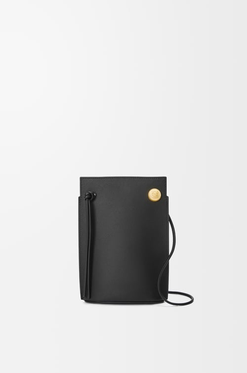 LOEWE Pebble Dice pocket in classic calfskin Black
