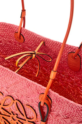 LOEWE 伊拉卡棕榈纤维和牛皮革 Anagram Basket 手袋 Pink/Orange plp_rd