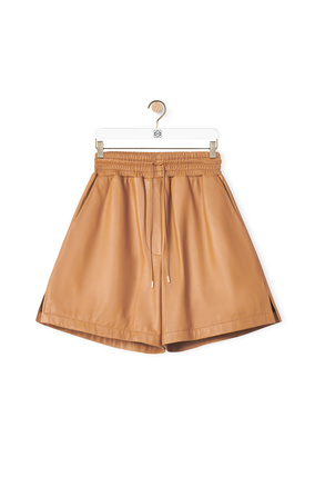 LOEWE Shorts in nappa Toffee plp_rd
