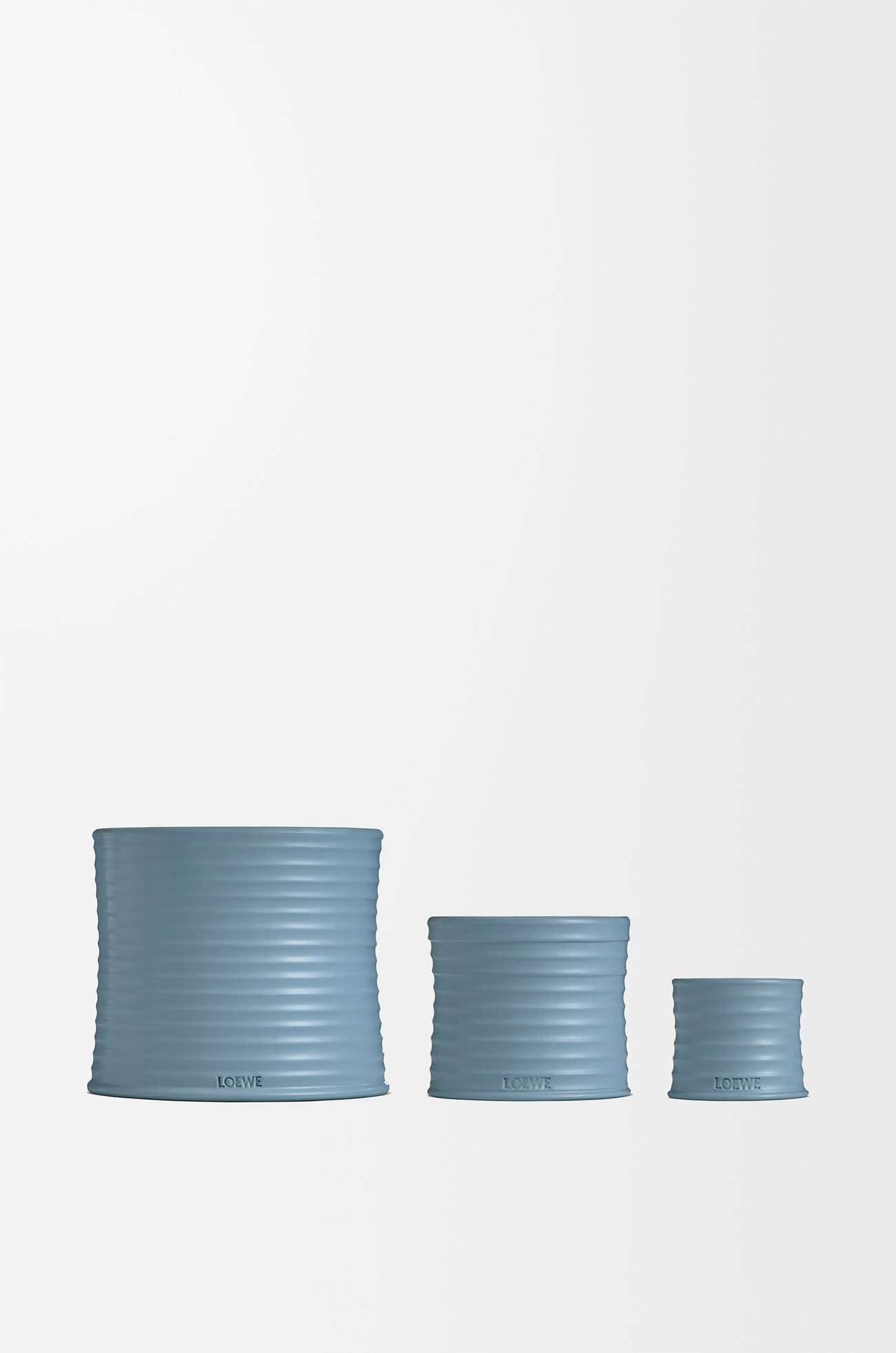 LOEWE Small Cypress Balls candle Baby Blue