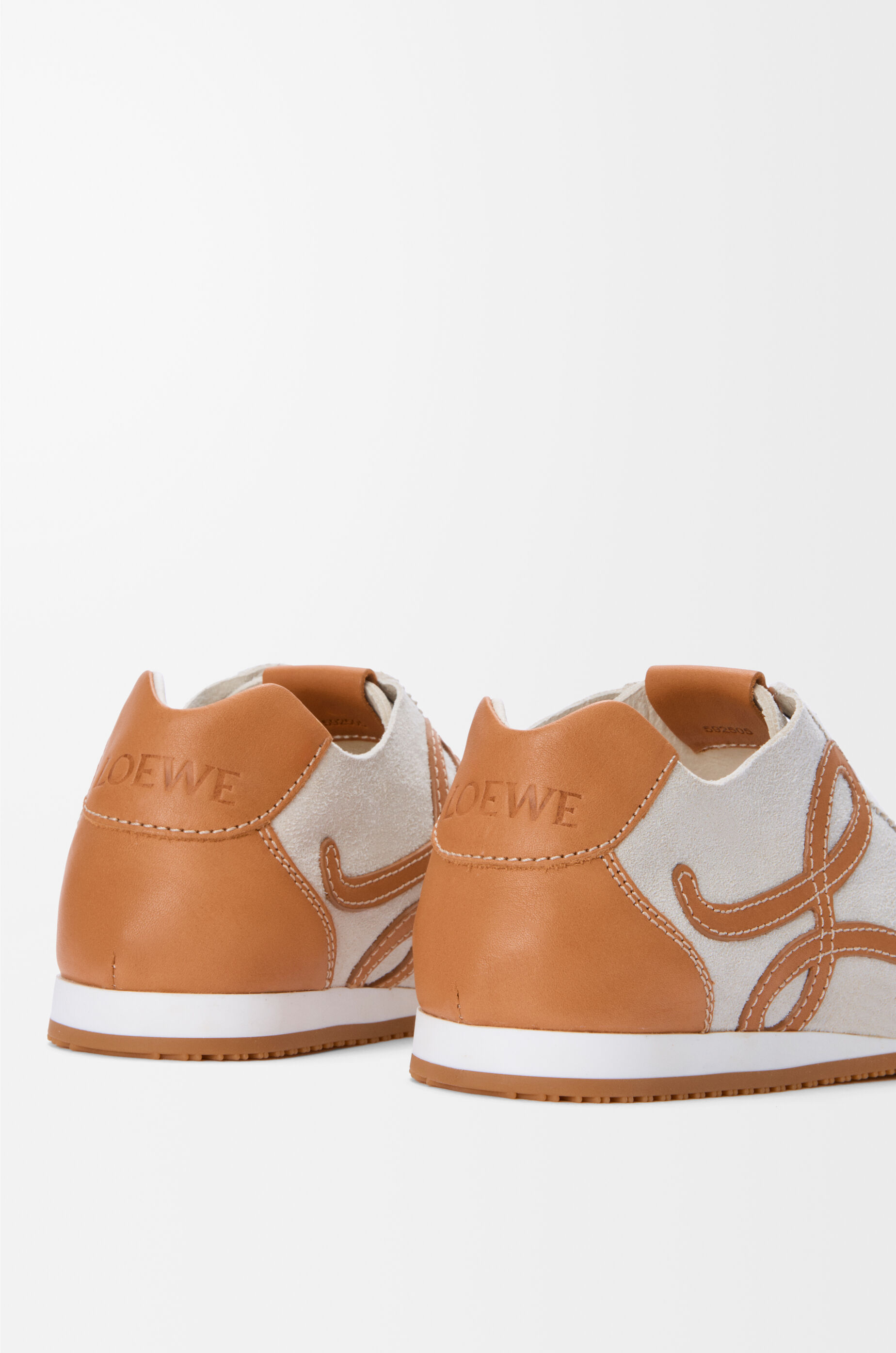 Ballet Runner 2.0 unlined in deerskin and vegetable-tanned