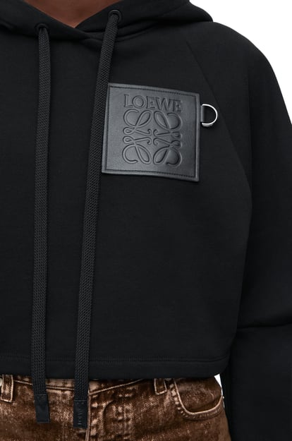 LOEWE Sudadera con capucha cropped en algodón Negro plp_rd