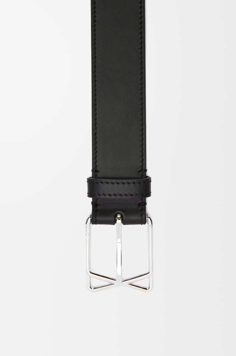LOEWE Layered Cross Buckle belt in smooth calfskin Black/Palladium