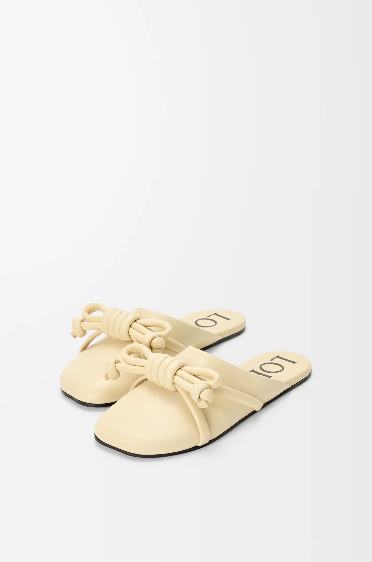 LOEWE Flamenco Knot mule in lambskin Butter