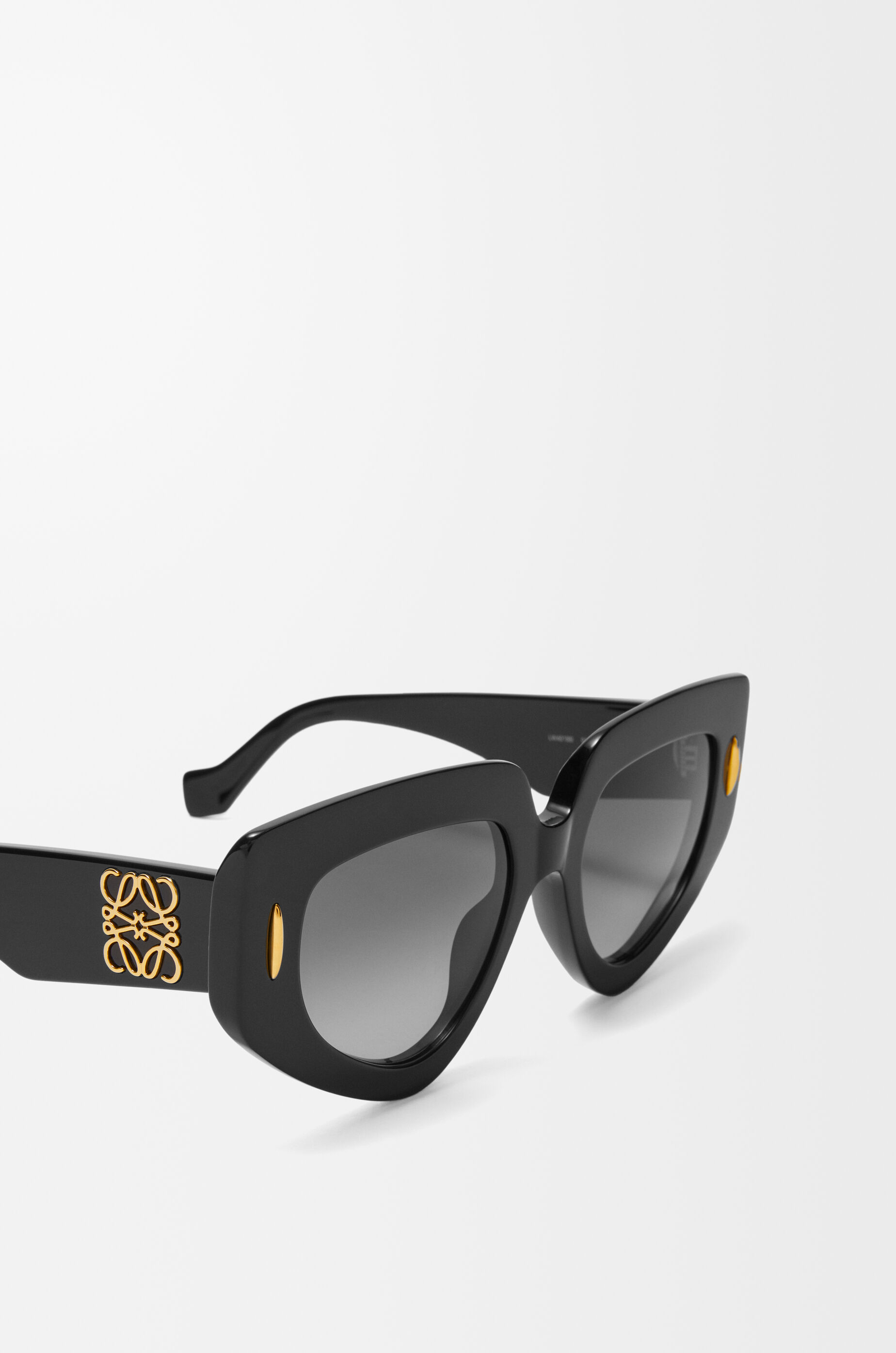 バタフライ スクリーン サングラス ブラック - LOEWE